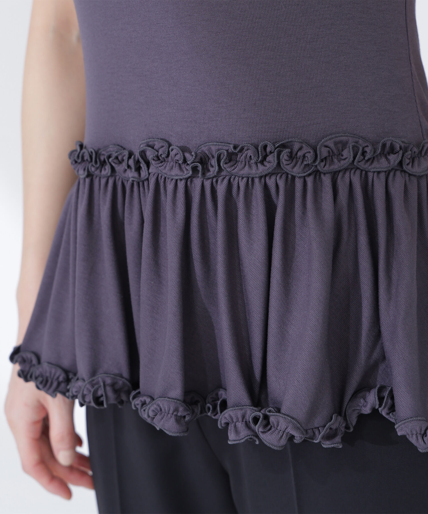  「ヘムフリルカットソー」|Tシャツ・カットソー|