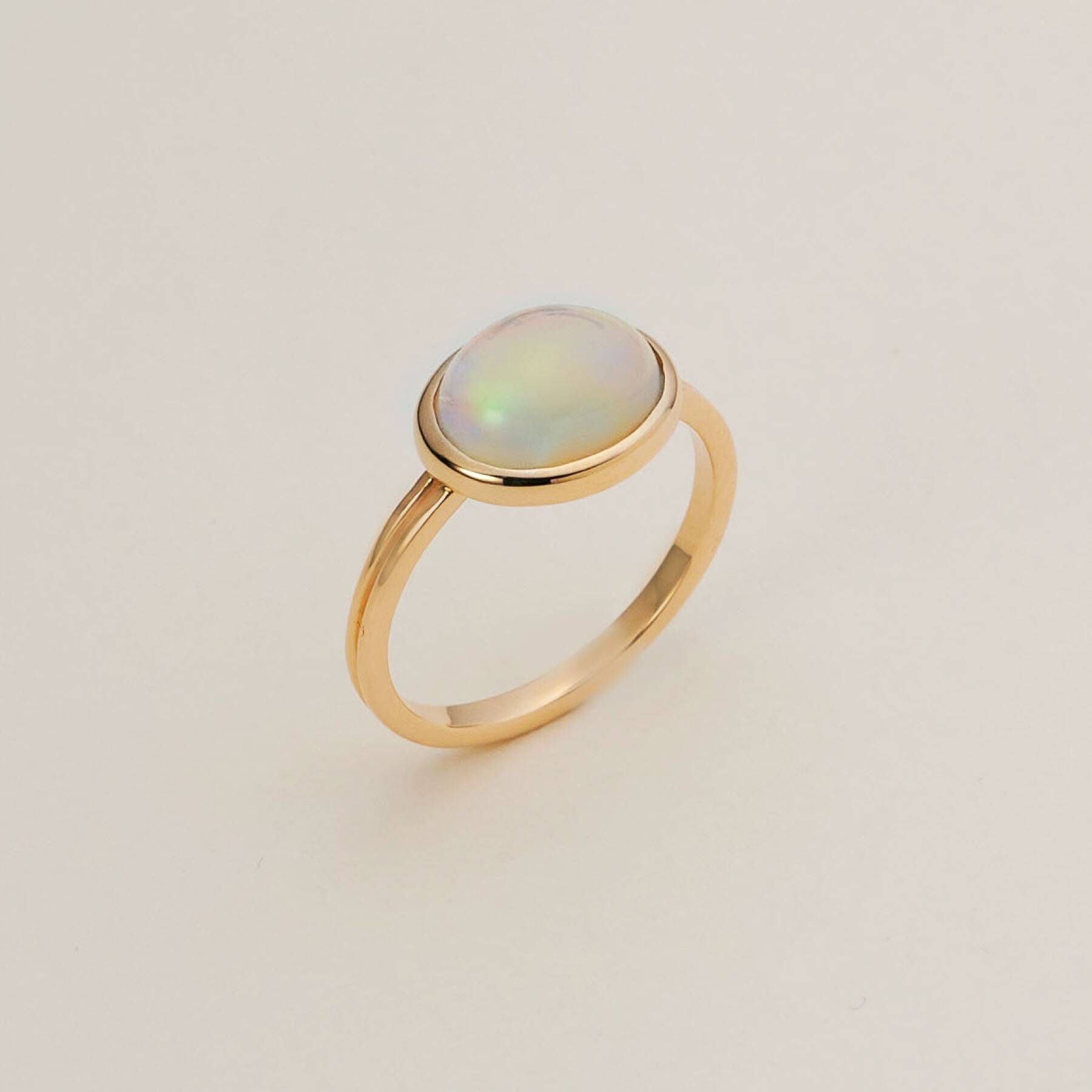 COCOSHNIK「K10エチオピアオパール オーバルカボション リング」|リング|