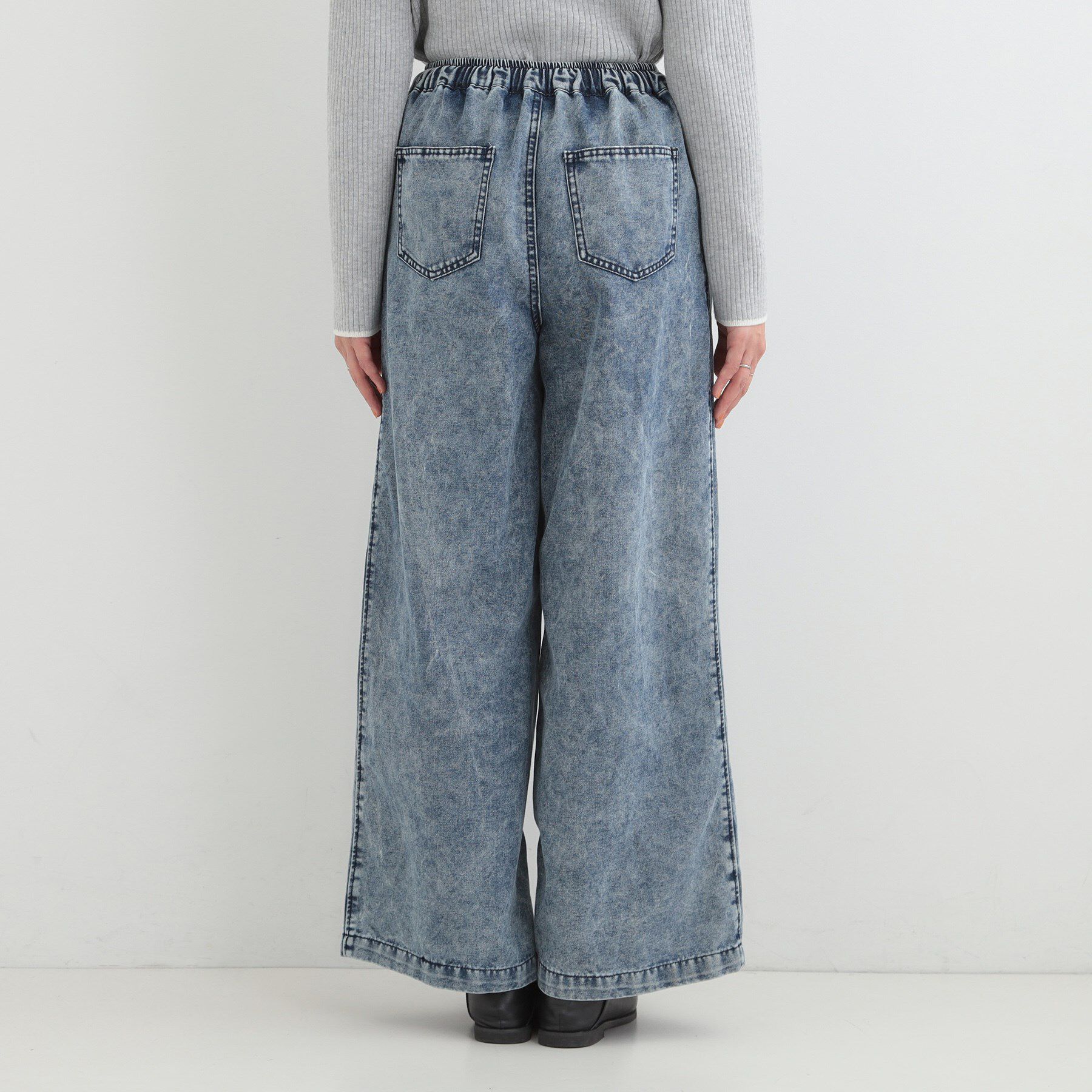 SHOO･LA･RUE「【S-LL】抜け感あるスタイルに ケミカルデニム イージーワイドパンツ」|デニム|