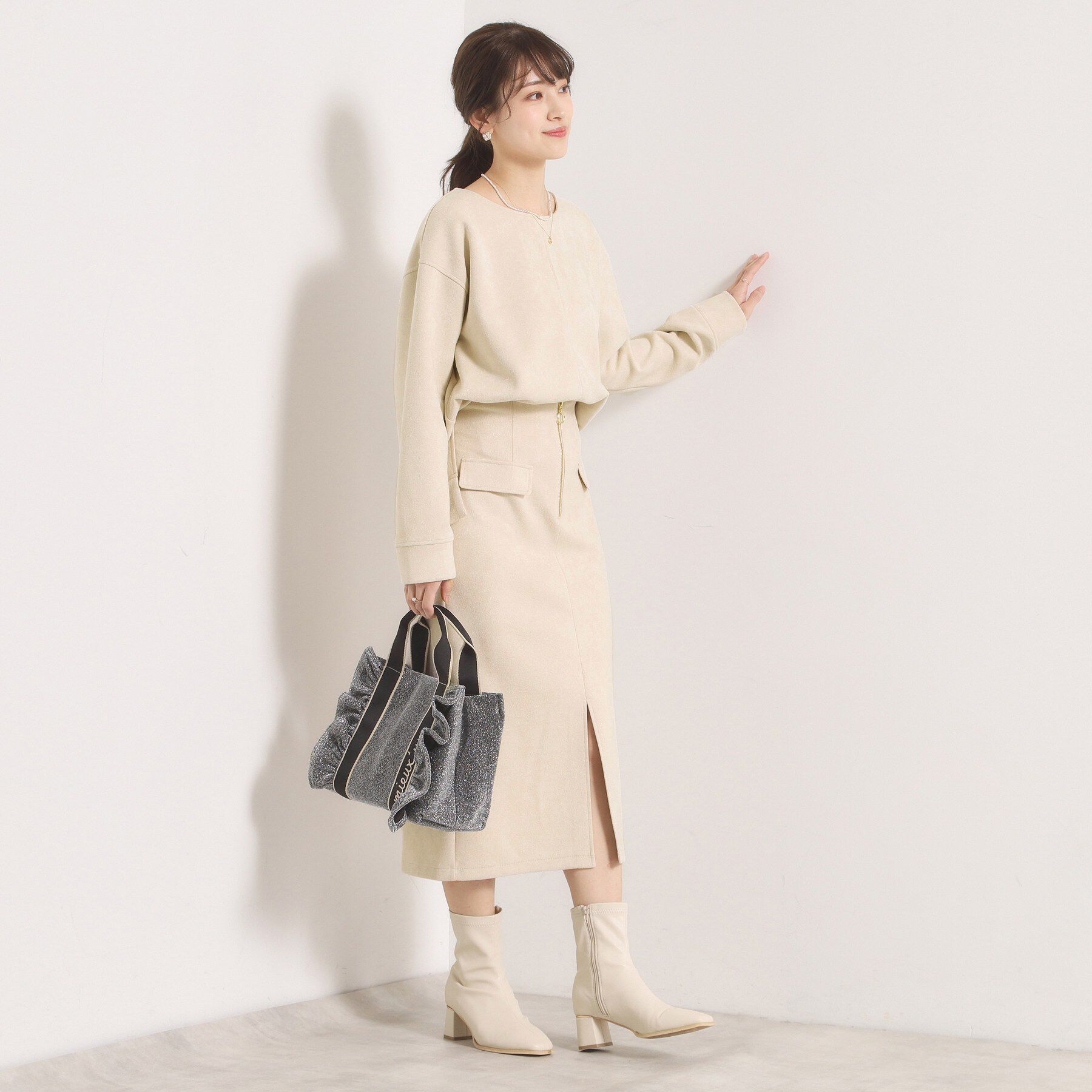 ITS&rsquo;DEMO「【セットアップ可／手洗い可】カットスエードスカート」|スカート|