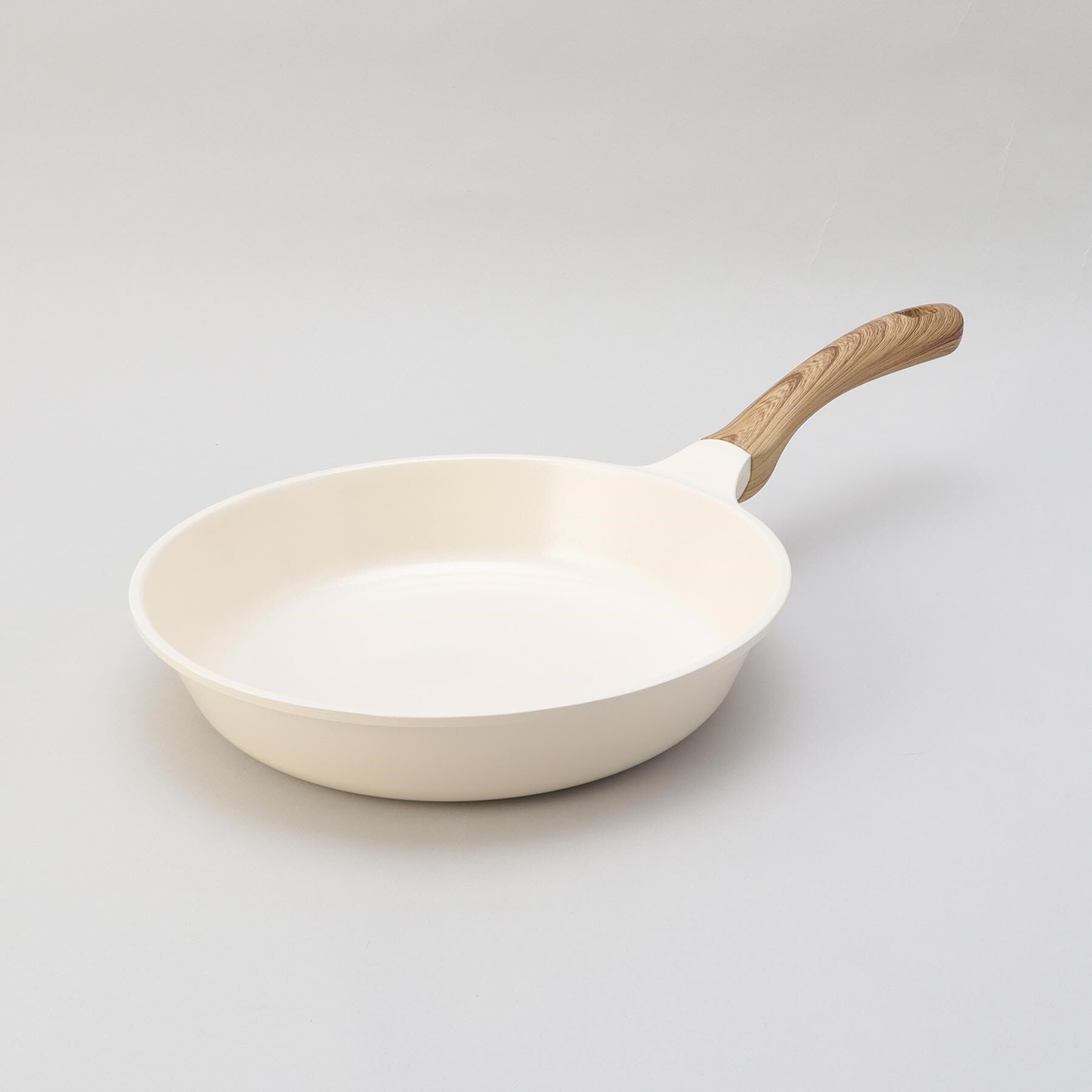 212 KITCHEN STORE「HANAKOセラミックフライパン 26cm」|食器・キッチングッズ|