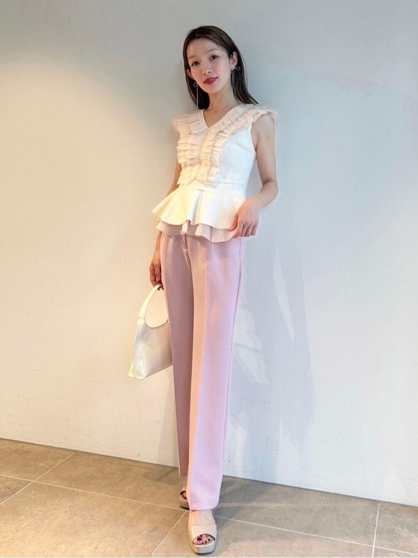 SNIDEL「美脚ストレッチパンツ」|チノ|