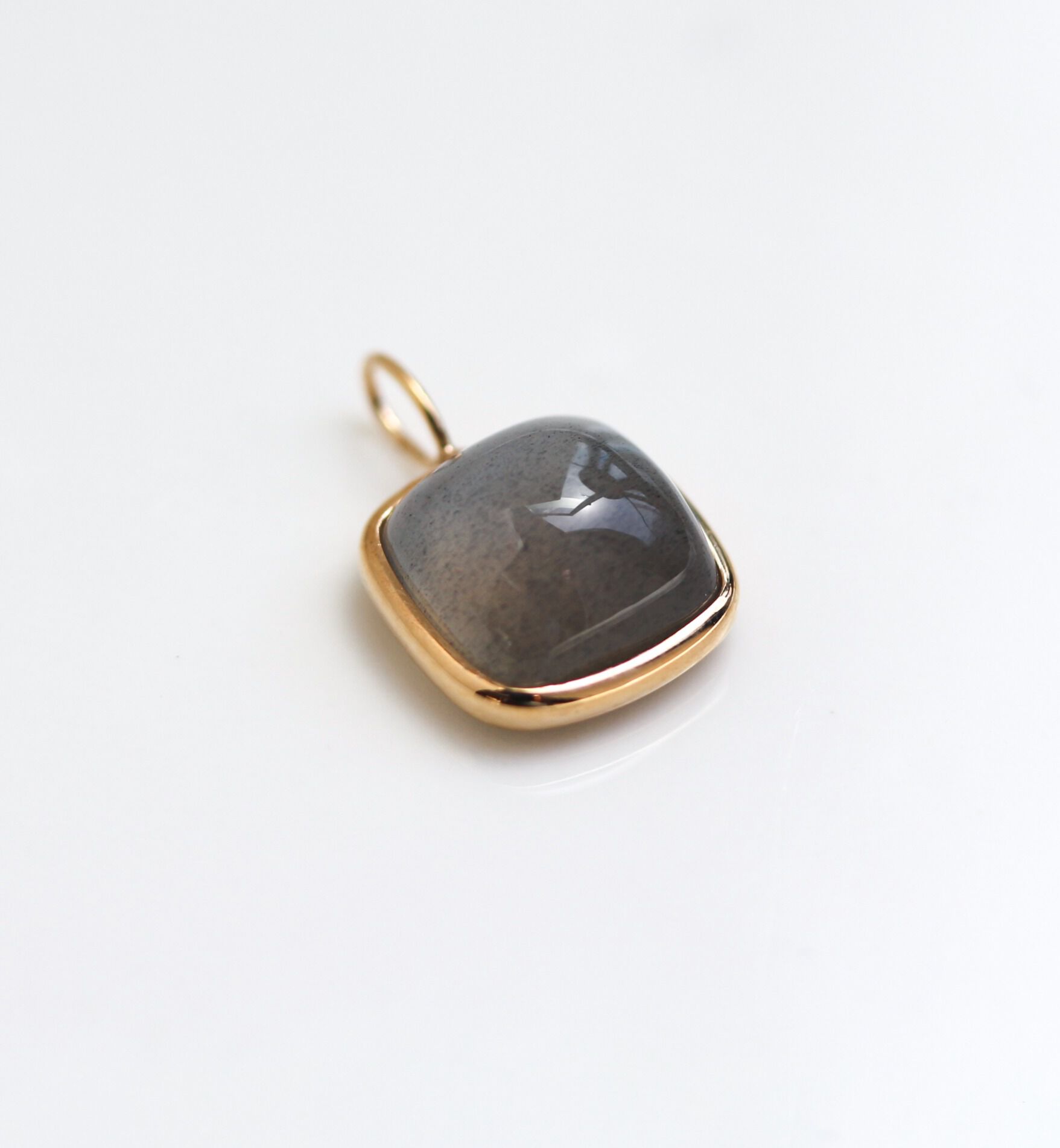  「K10YG カボション チャーム」|ネックレス|グレー