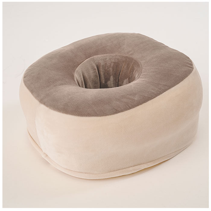 BACKYARD FAMILY「デスクワーク 昼寝 クッション 通販 もっちり顔すっぽりクッション お昼寝枕 枕」|その他|