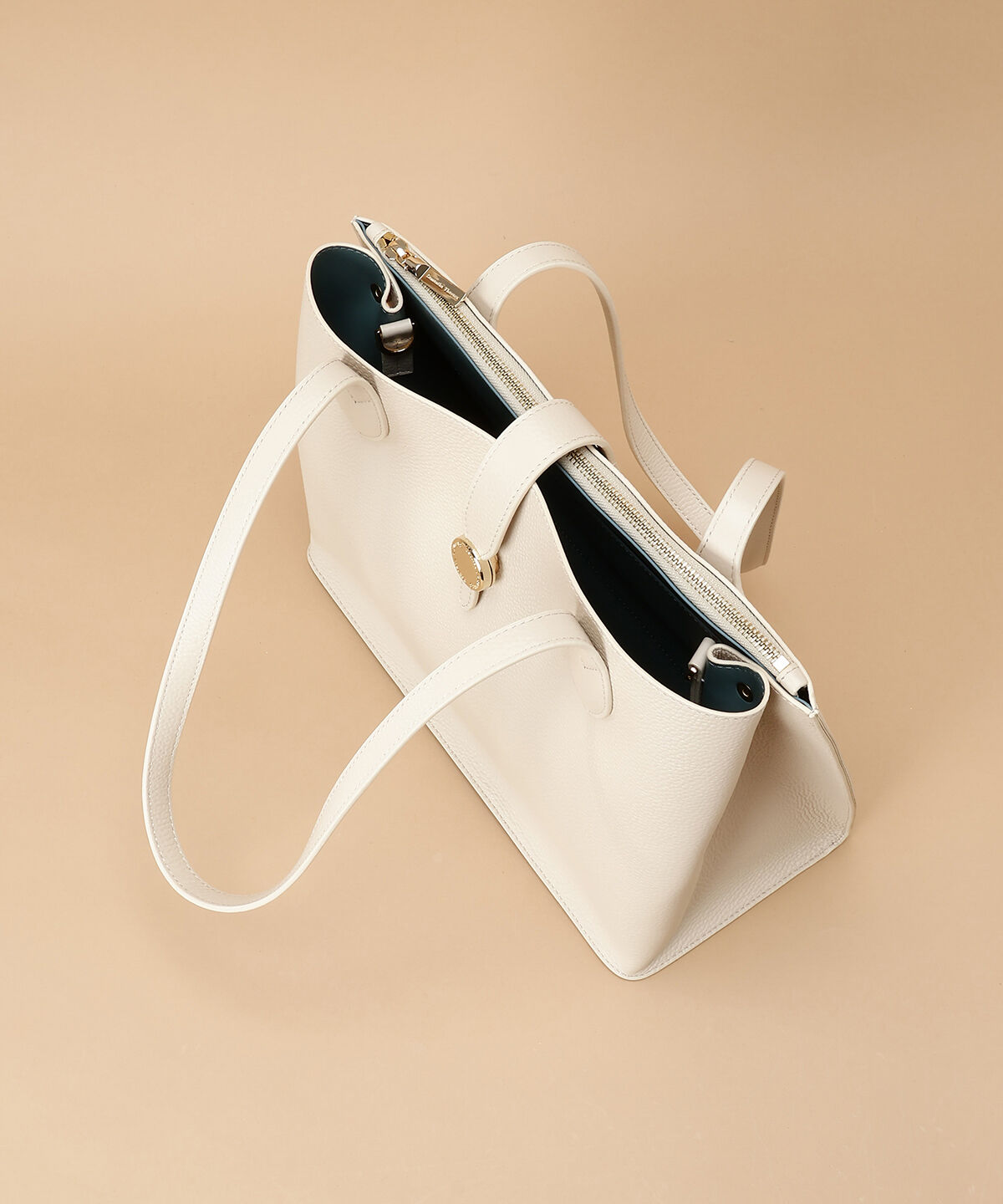 Samantha Thavasa「サークルモチーフスクエアレザートートバッグ 大サイズ」|トートバッグ|