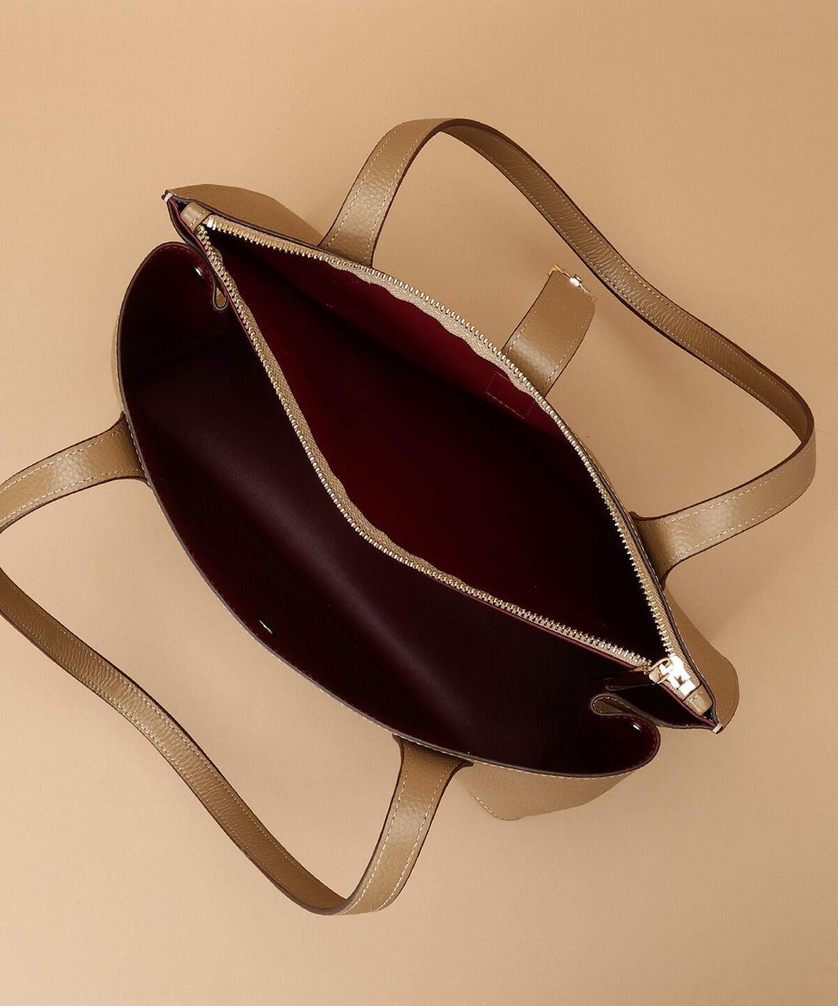 Samantha Thavasa「サークルモチーフスクエアレザートートバッグ 大サイズ」|トートバッグ|