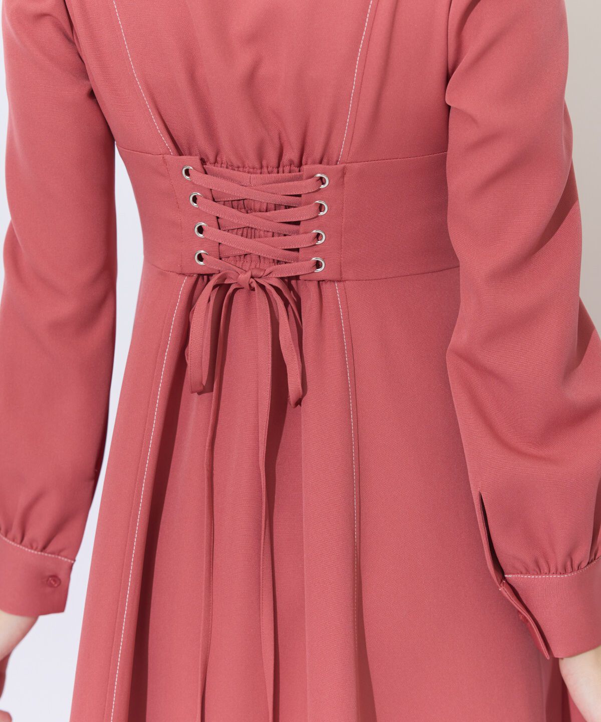 アンドクチュール「デコルテあき配色ステッチワンピース」|ワンピース|