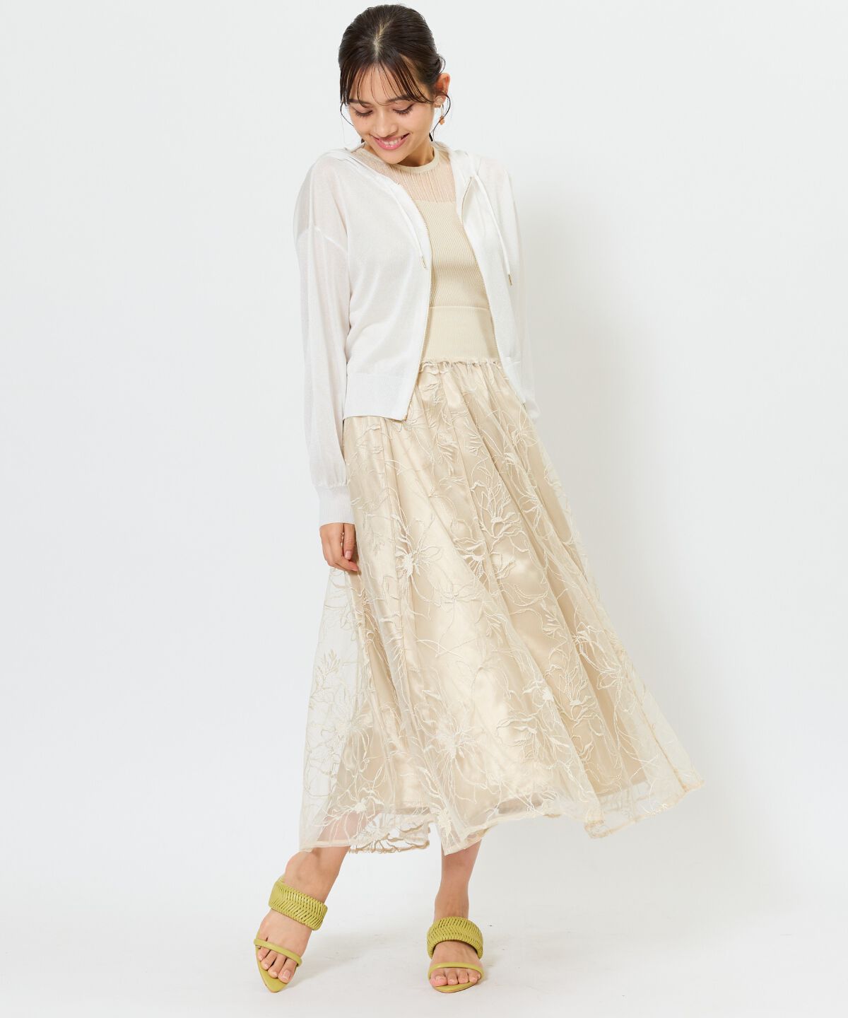 アンドクチュール「コンパクトシアーフーディー」|パーカー|