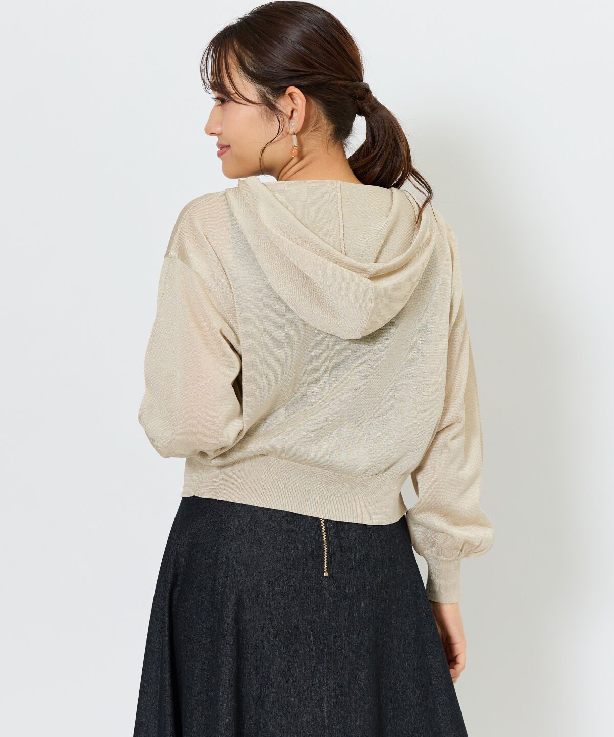 アンドクチュール「コンパクトシアーフーディー」|パーカー|