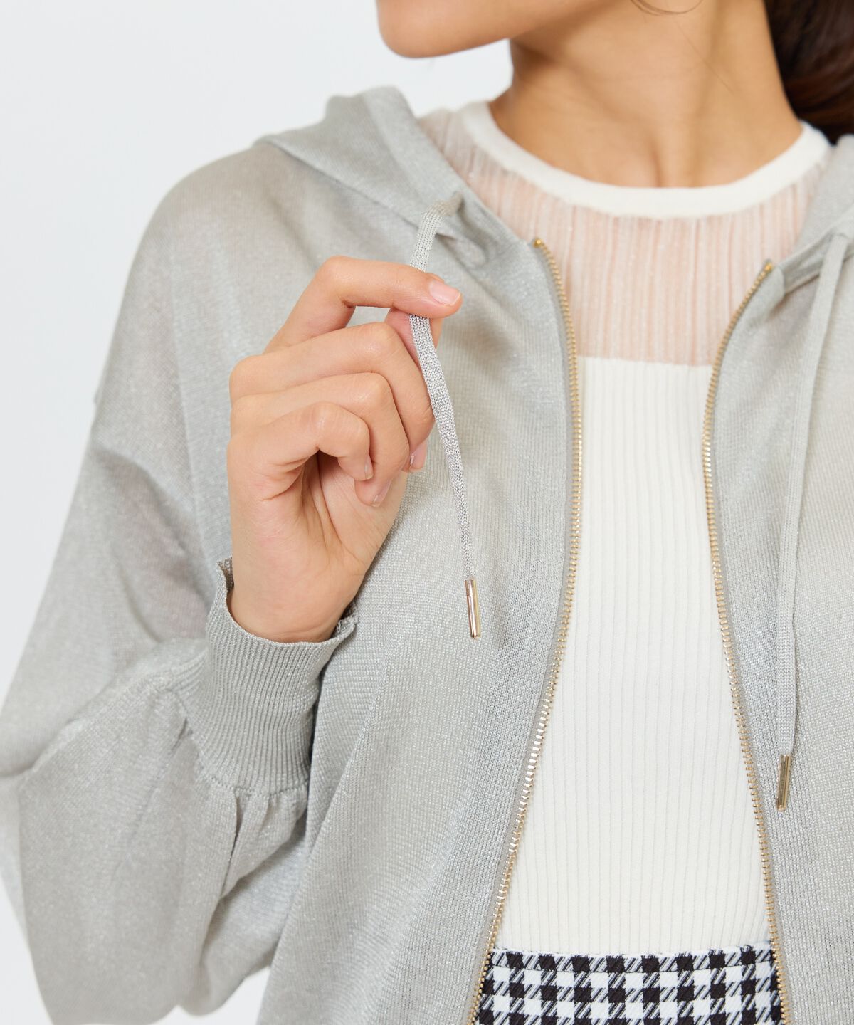 アンドクチュール「コンパクトシアーフーディー」|パーカー|