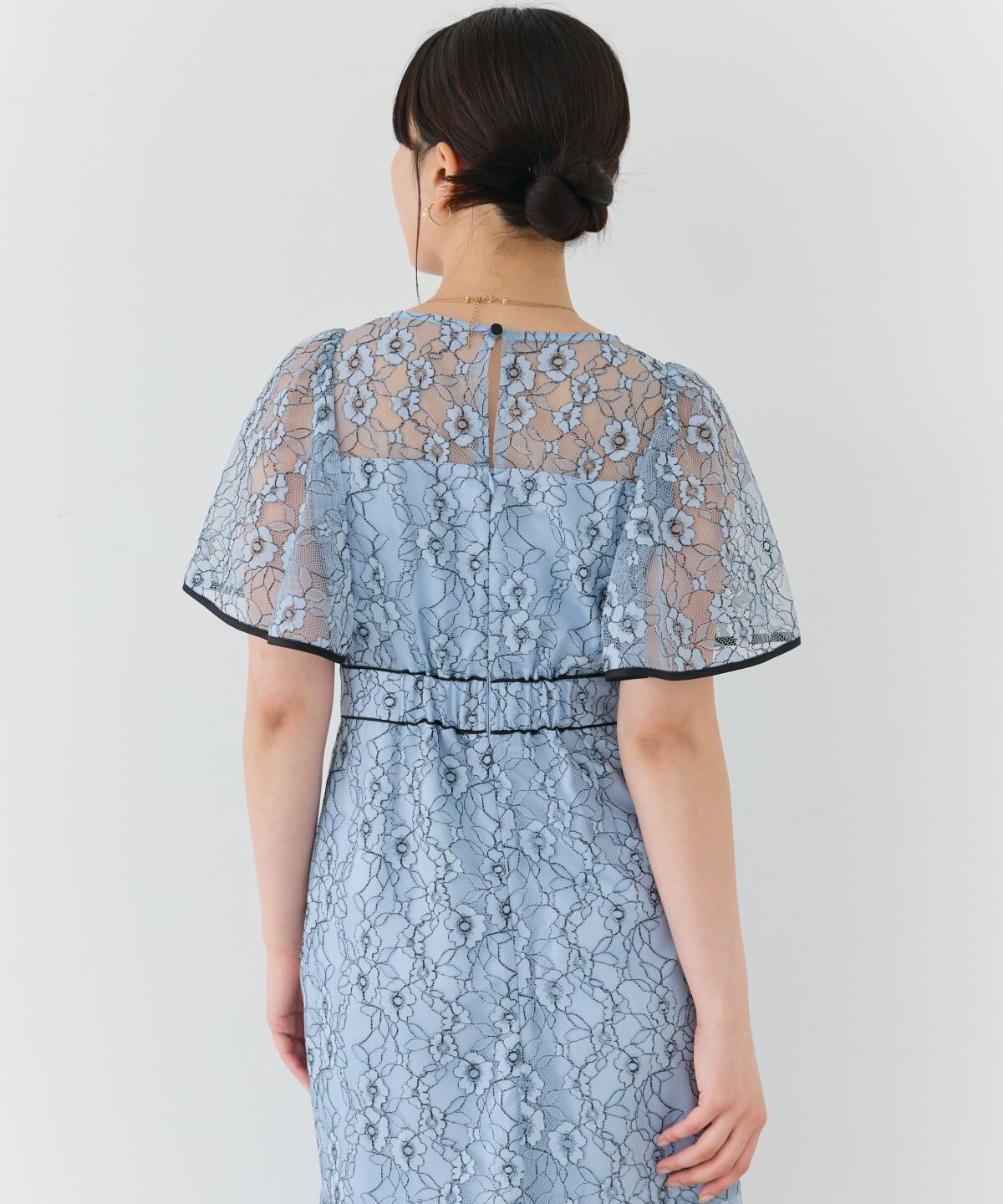 アンドクチュール「アシメギャザーパイピングレースドレス」|ドレス|