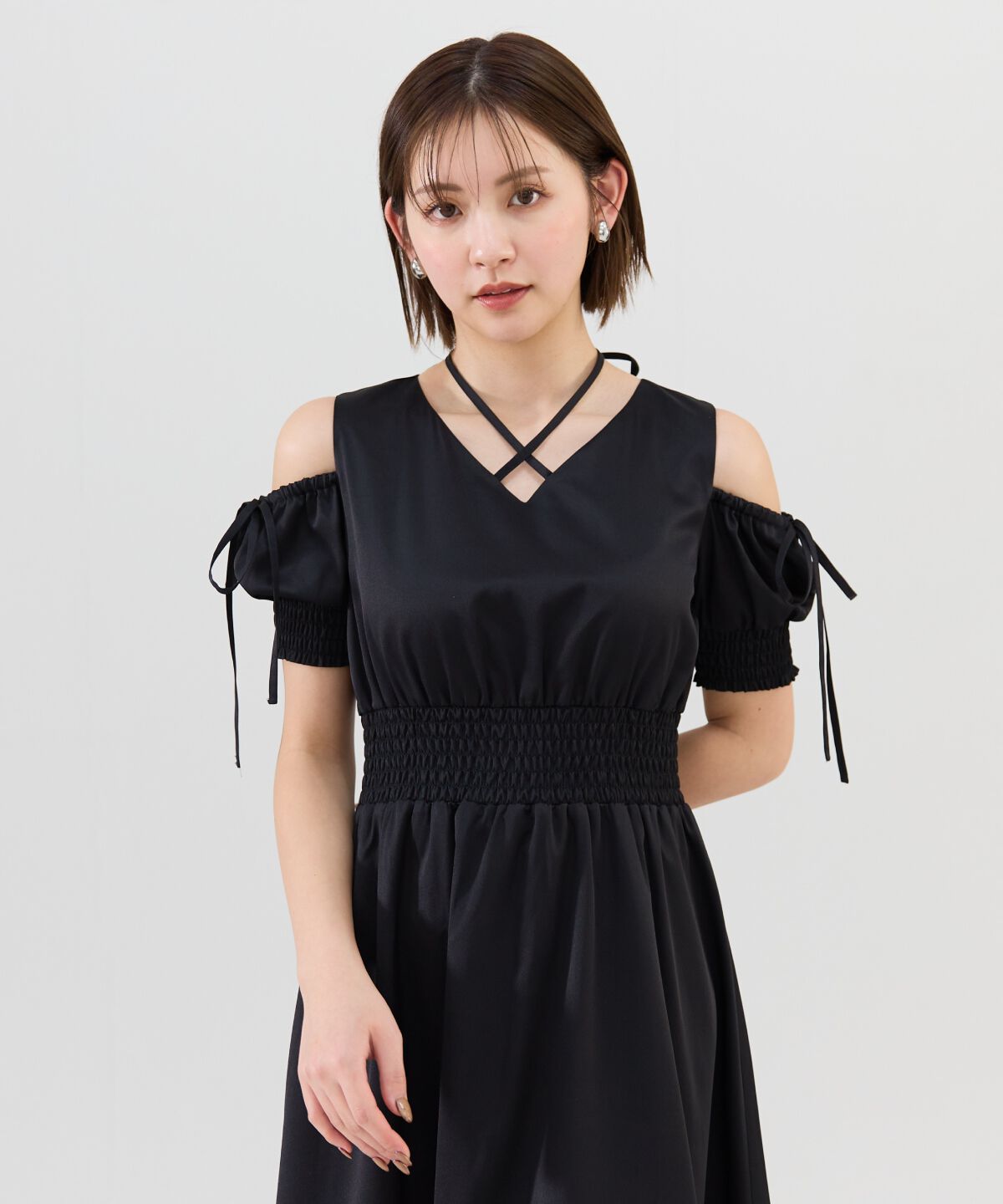 REDYAZEL「シャーリングオープンショルダーワンピース」|ワンピース|