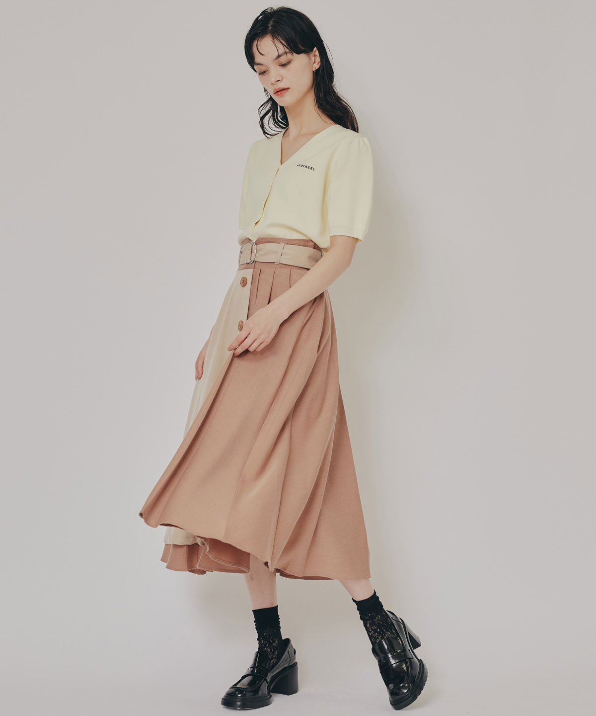 REDYAZEL「ロゴVネックショートスリーブカーディガン」|カーディガン|