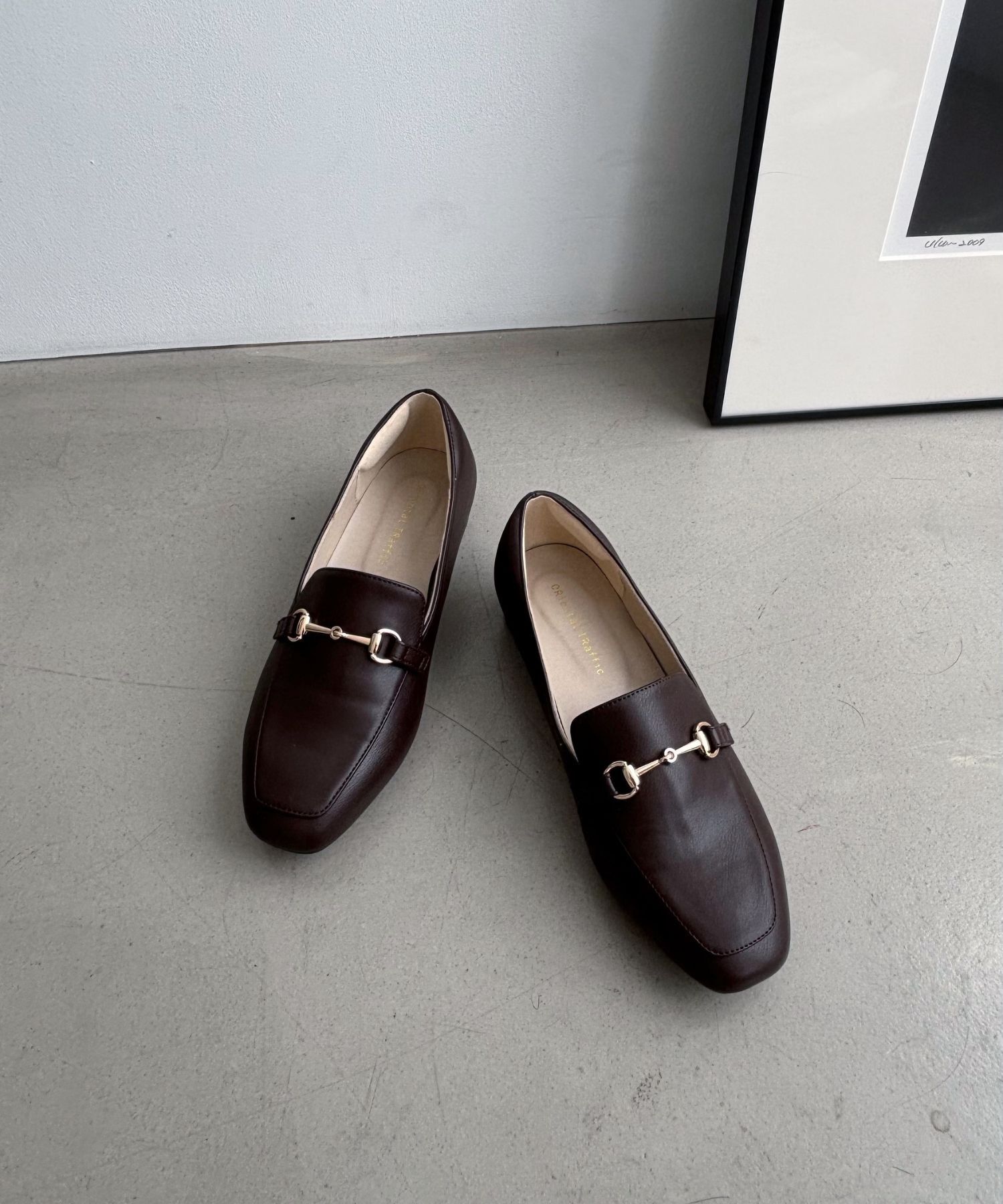 ORiental TRaffic「【跳べるパンプス/シリーズ累計１５０万足突破】スクエアトゥ ビット モチーフ  ローファー /R-3210」|パンプス|