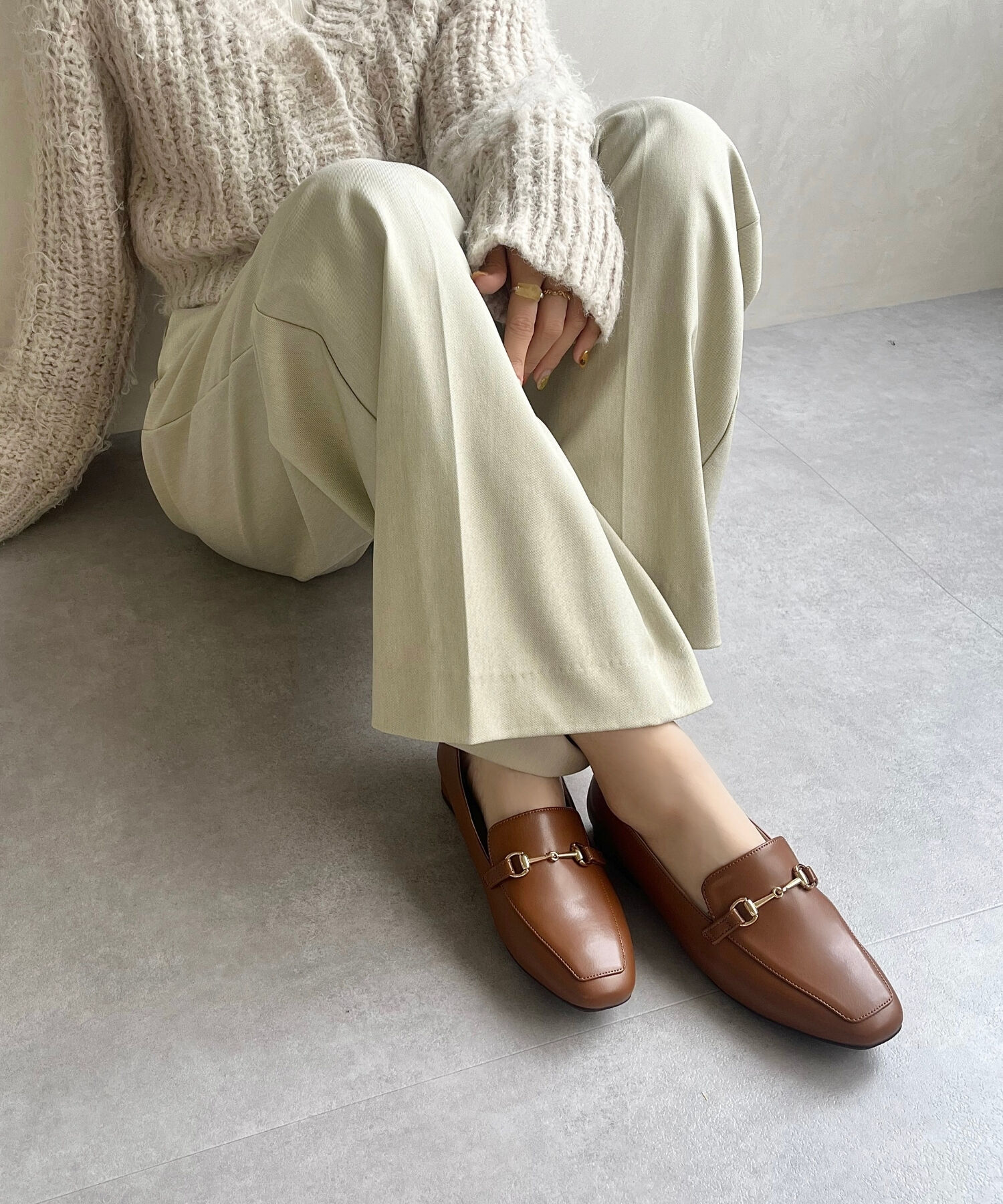 ORiental TRaffic「【跳べるパンプス/シリーズ累計１５０万足突破】スクエアトゥ ビット モチーフ  ローファー /R-3210」|パンプス|CAMEL