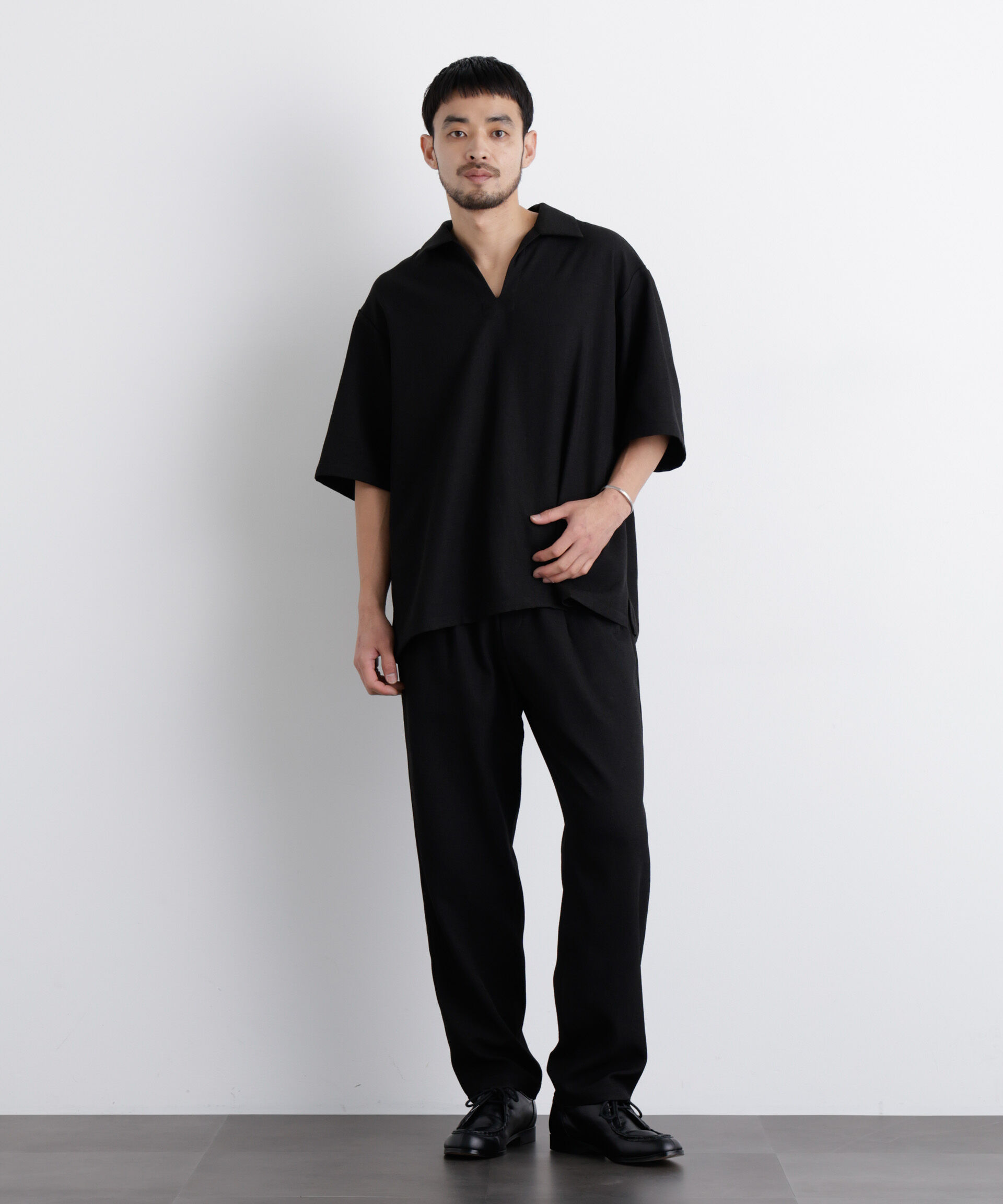 nano･universe「｢Meaningful Continuity｣coveross(R) EOS ﾎﾟﾘｴｽﾃﾙﾌﾞｯﾁｬｰﾘﾗｯｸｽﾜ」|チノ|