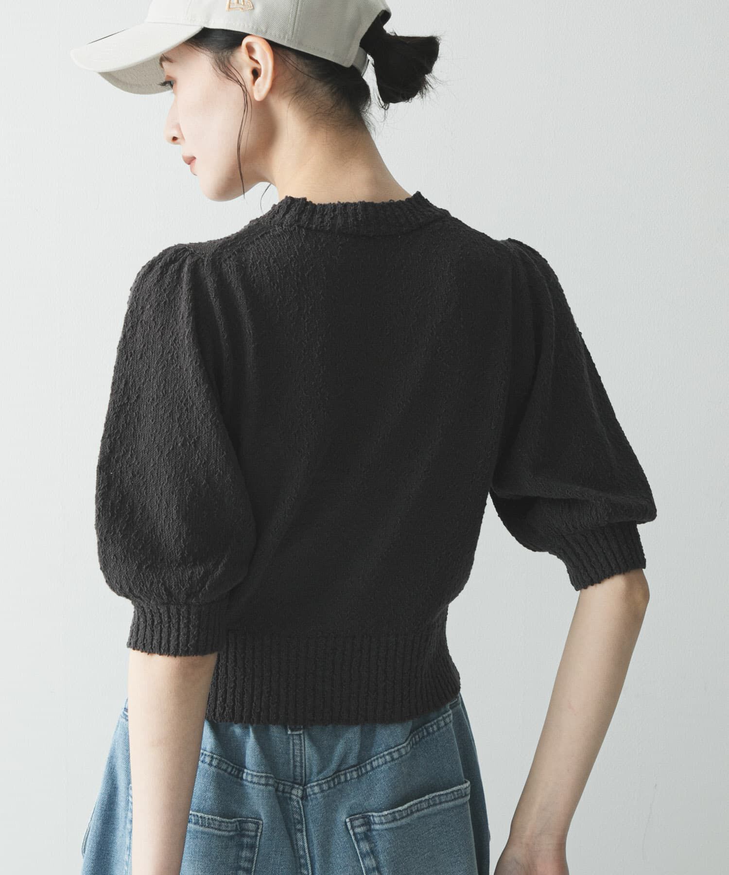 URBAN RESEARCH「ボリューム袖ショート丈ニット」|ニット・セーター|