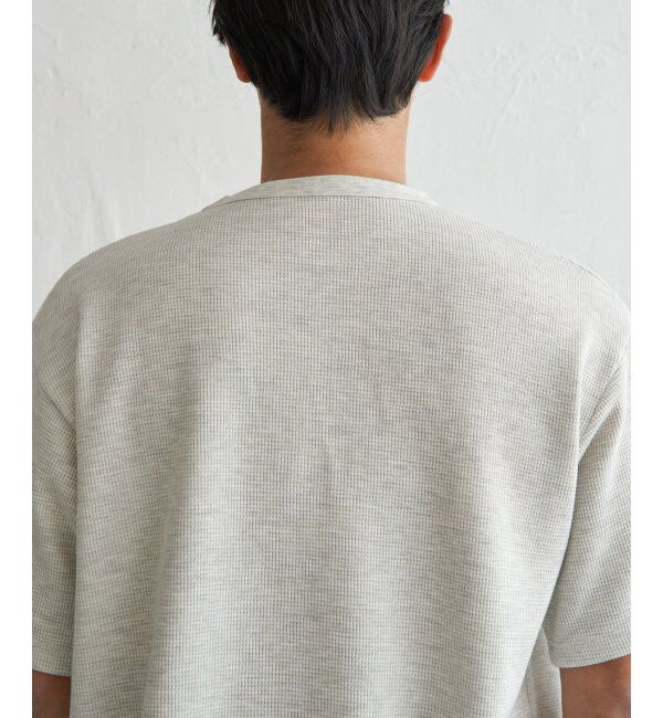 ikka「UNIVERSAL OVERALL ユニバーサルオーバーオール DAILYワンポイント刺繍Tシャツ」|Tシャツ・カットソー|