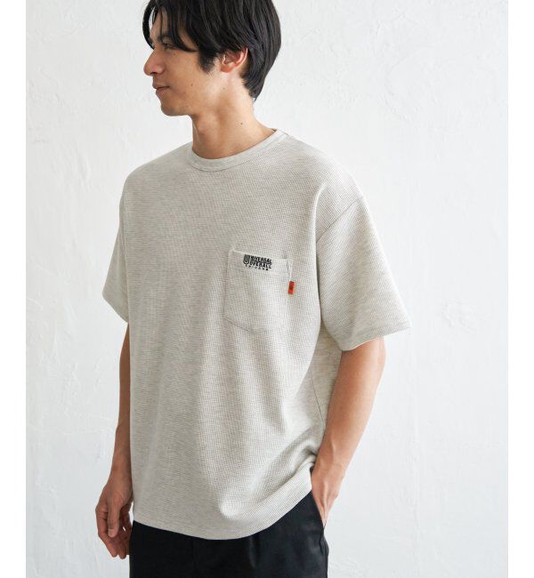 ikka「UNIVERSAL OVERALL ユニバーサルオーバーオール DAILYワンポイント刺繍Tシャツ」|Tシャツ・カットソー|
