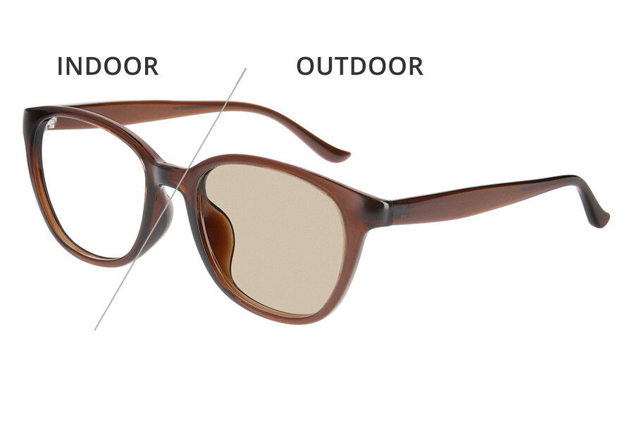  「【WEB限定】ウェリントン型 調光 サングラス レンズの色が変わるサングラス｜Zoff」|サングラス|