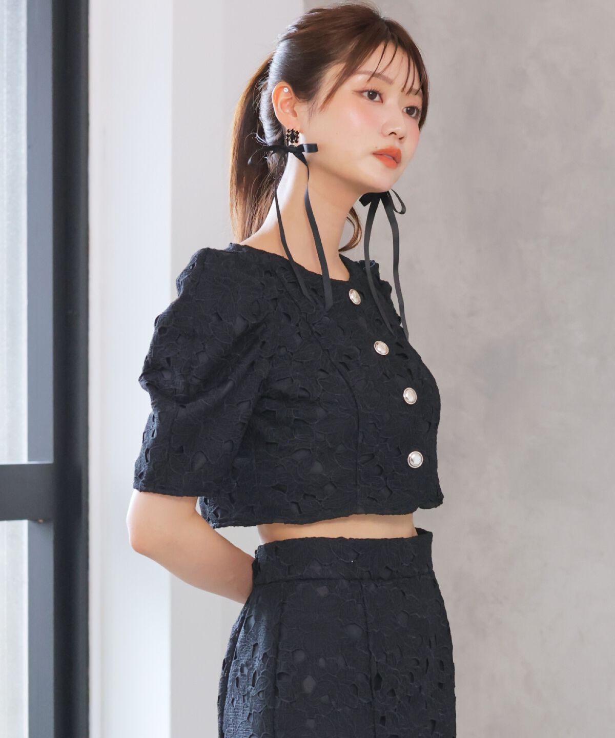 アンドクチュール「スカラレースジャケット」|ノーカラージャケット|