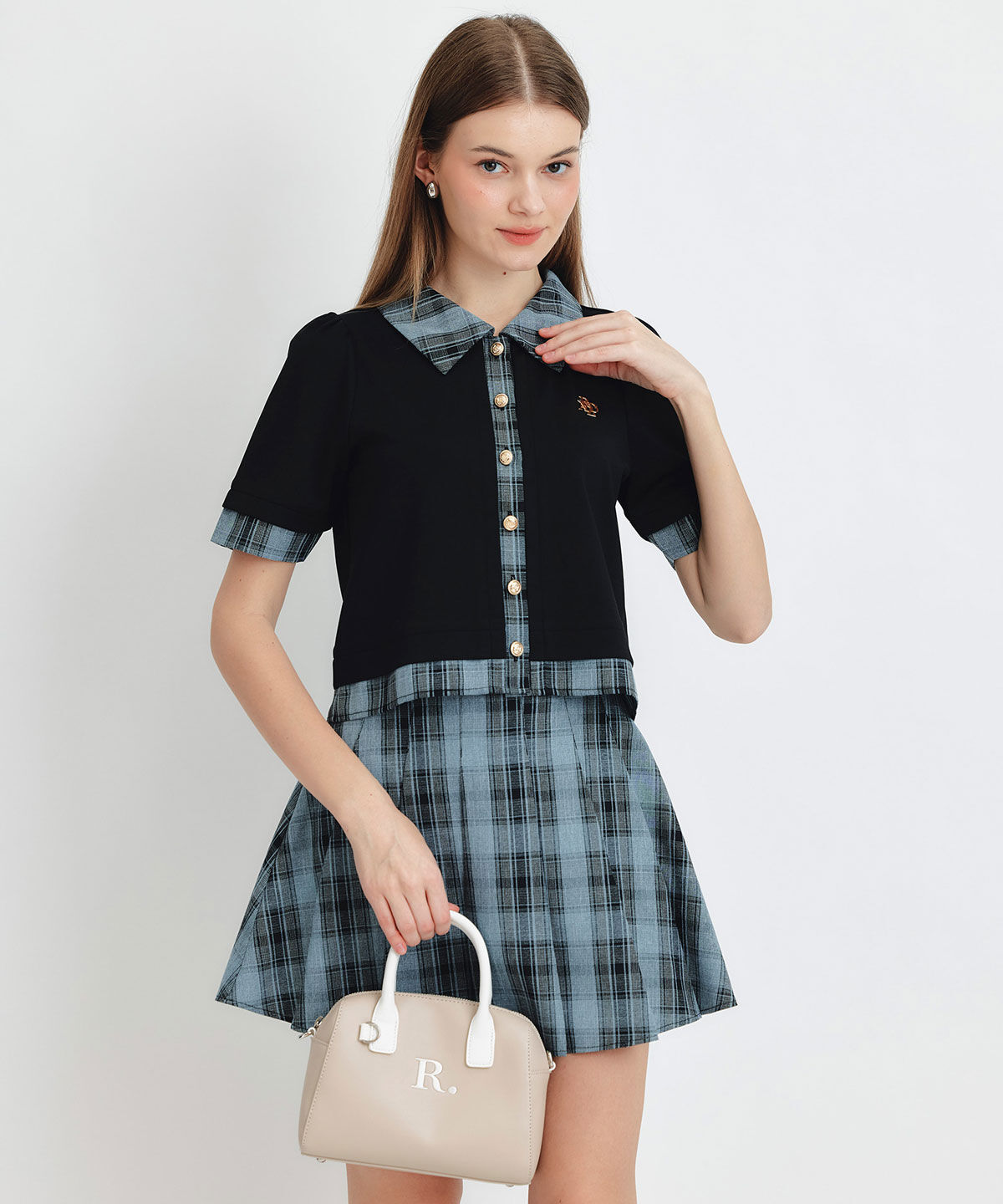 REDYAZEL「ロゴブローチブラウス&times;チェックプリーツミニスカートセットアップ」|ワンピース|ブラック