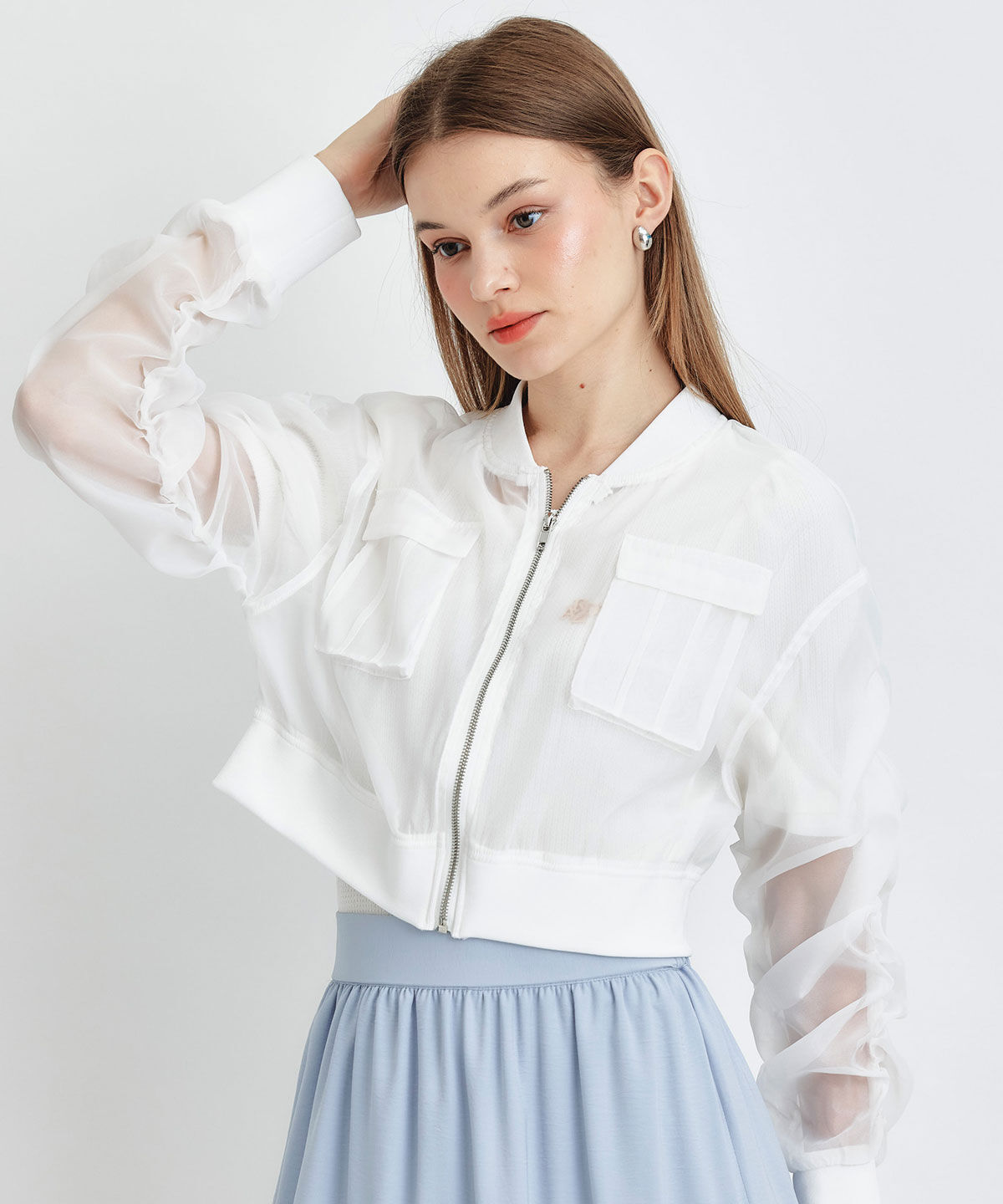 REDYAZEL「ギャザーシアーショートブルゾン」|ブルゾン・スタジャン|ホワイト