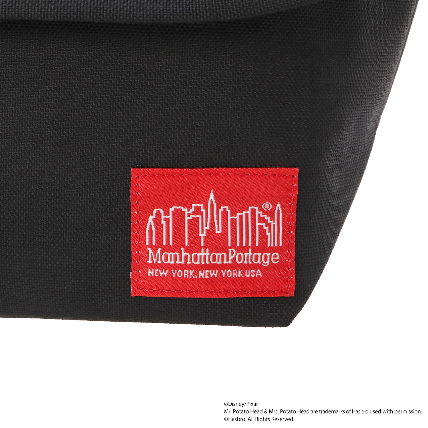 Manhattan Portage「Nylon Messenger Bag (XS) FZP MGNT / TOY STORY MR AND MRS POTATO HEAD」|ショルダー・メッセンジャー|