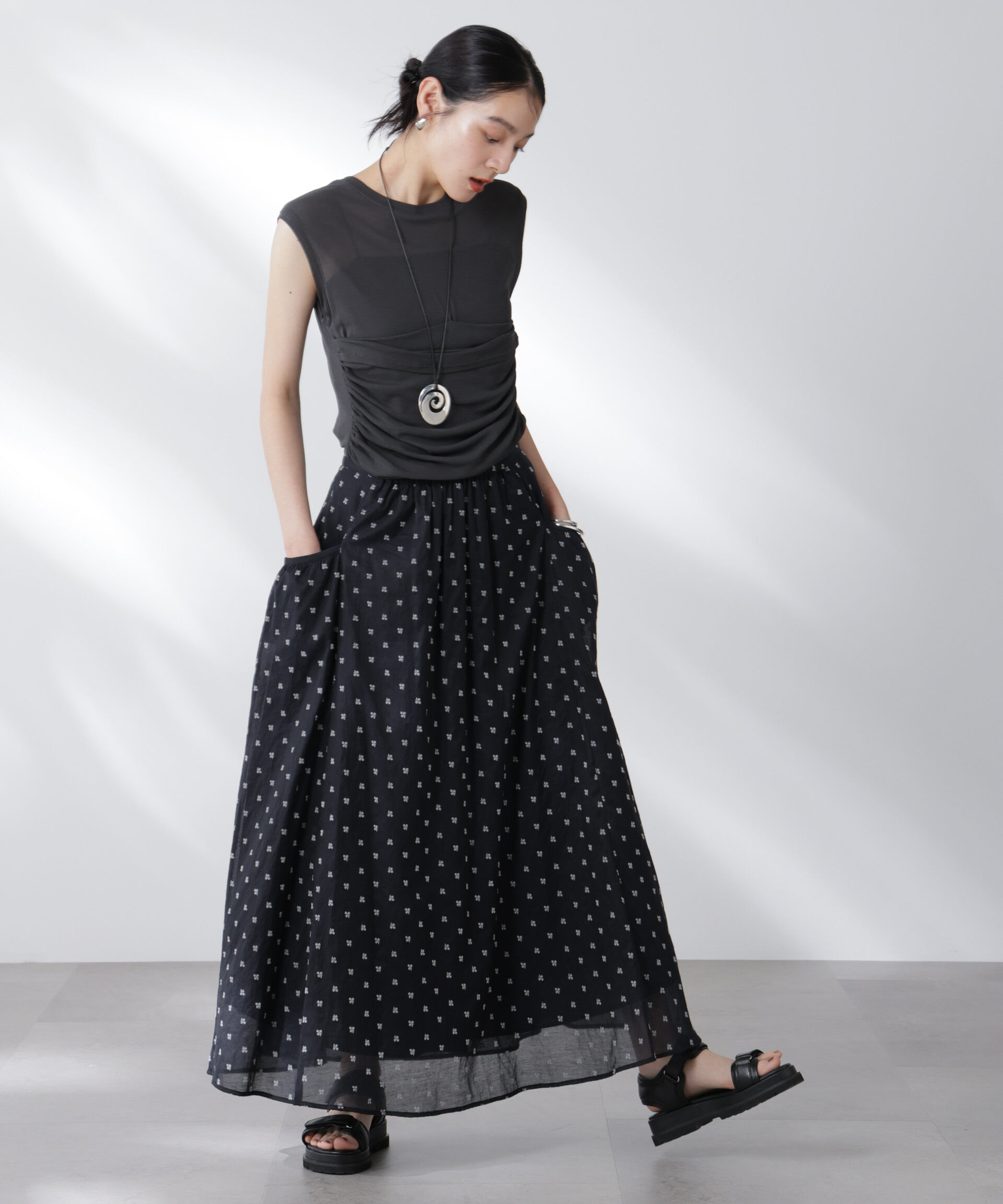 nano･universe「made in india コットンフロッキーフラワースカート」|スカート|