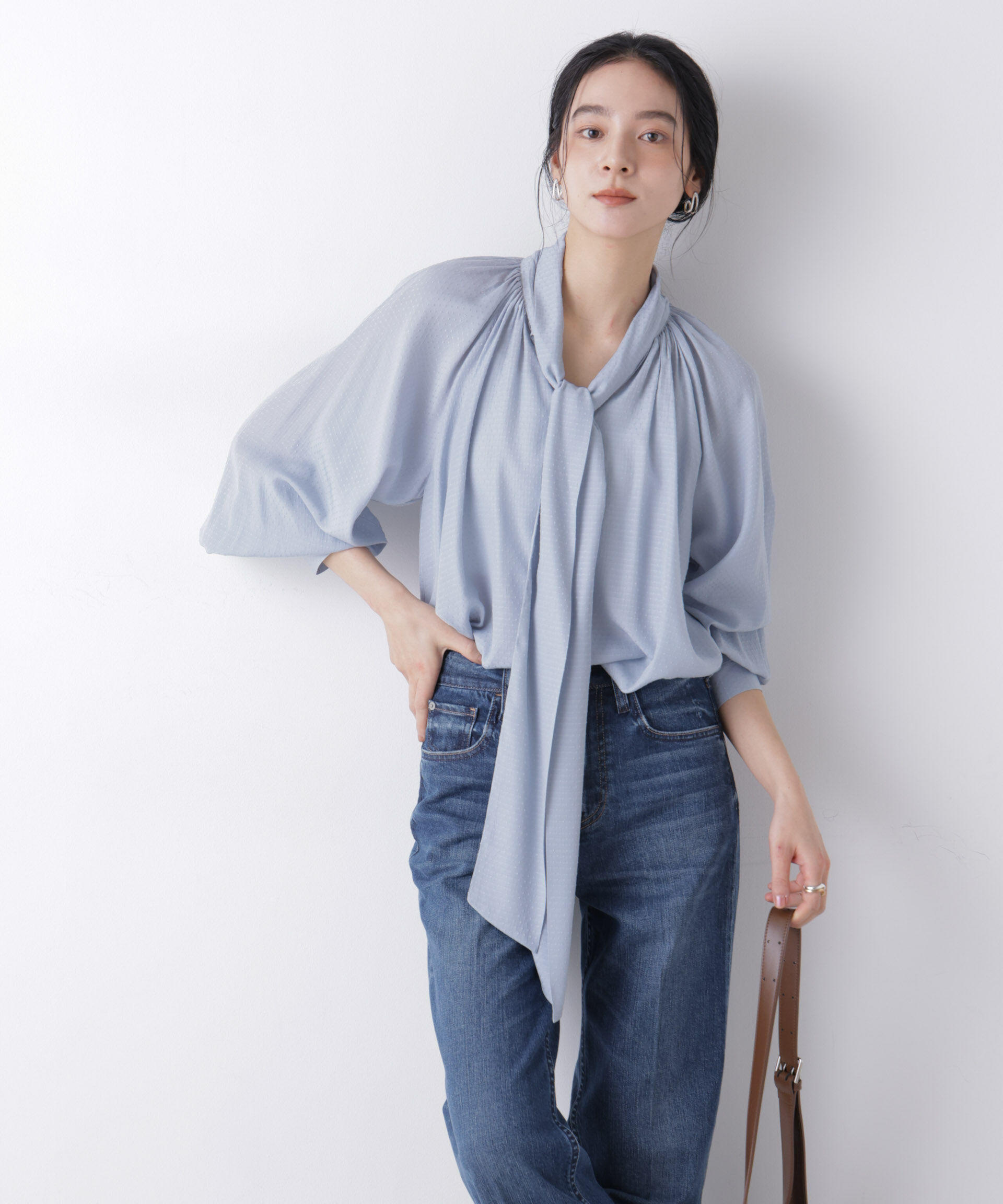 nano･universe「ドビードットリボンタイブラウス」|シャツ・ブラウス|ブルー