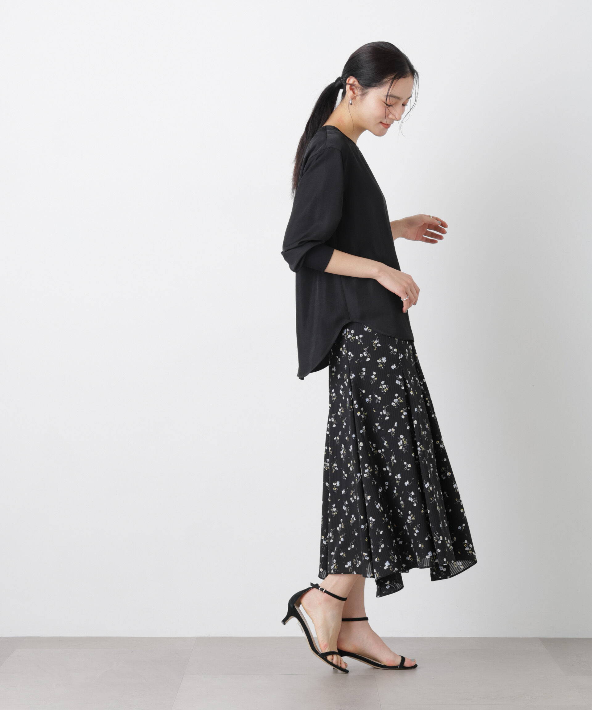 nano･universe「クルーネックイージーブラウス」|シャツ・ブラウス|