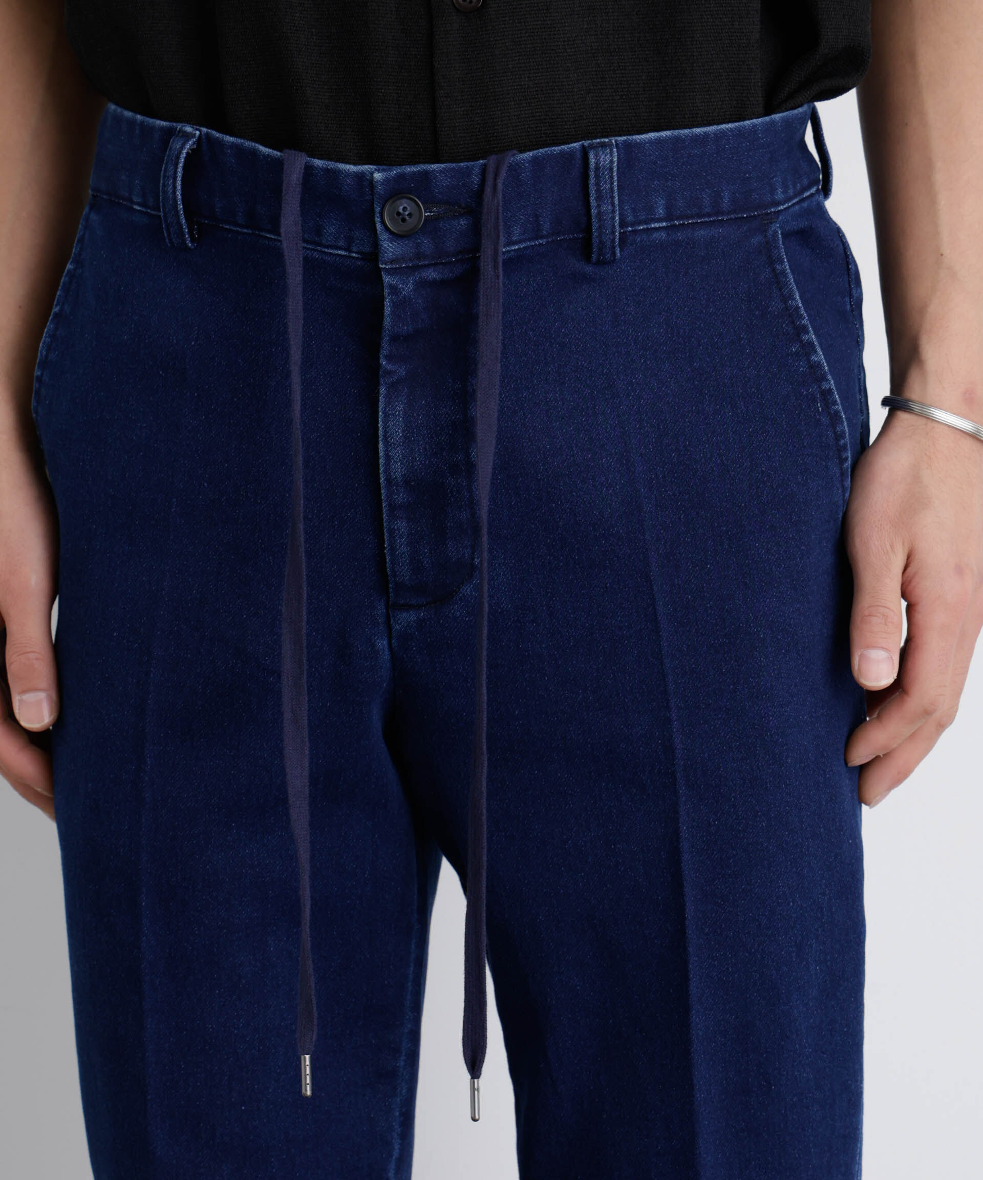 nano･universe「｢Meaningful Continuity｣ ストレッチデニムトラウザーズ」|チノ|