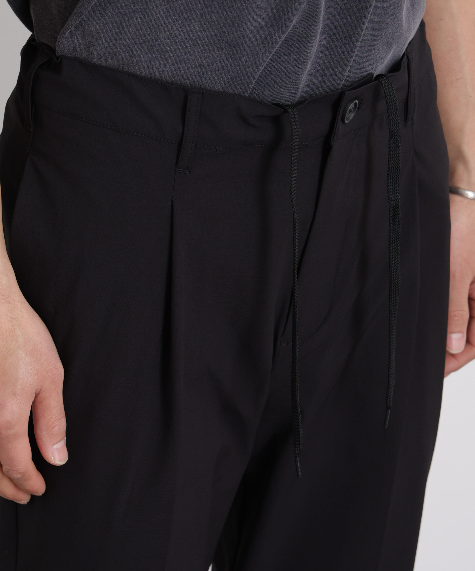 nano･universe「ナイロンドビーストレッチスラックス」|チノ|