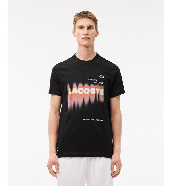 LACOSTE「吸水速乾『ダニール・メドベージェフ』ネームグラフィックTシャツ」|Tシャツ・カットソー|ブラック