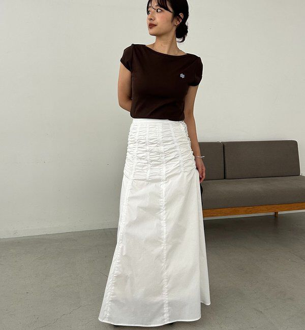  「【Tシャツが苦手な方にも◎】1ポイントボートネックTシャツ」|Tシャツ・カットソー|