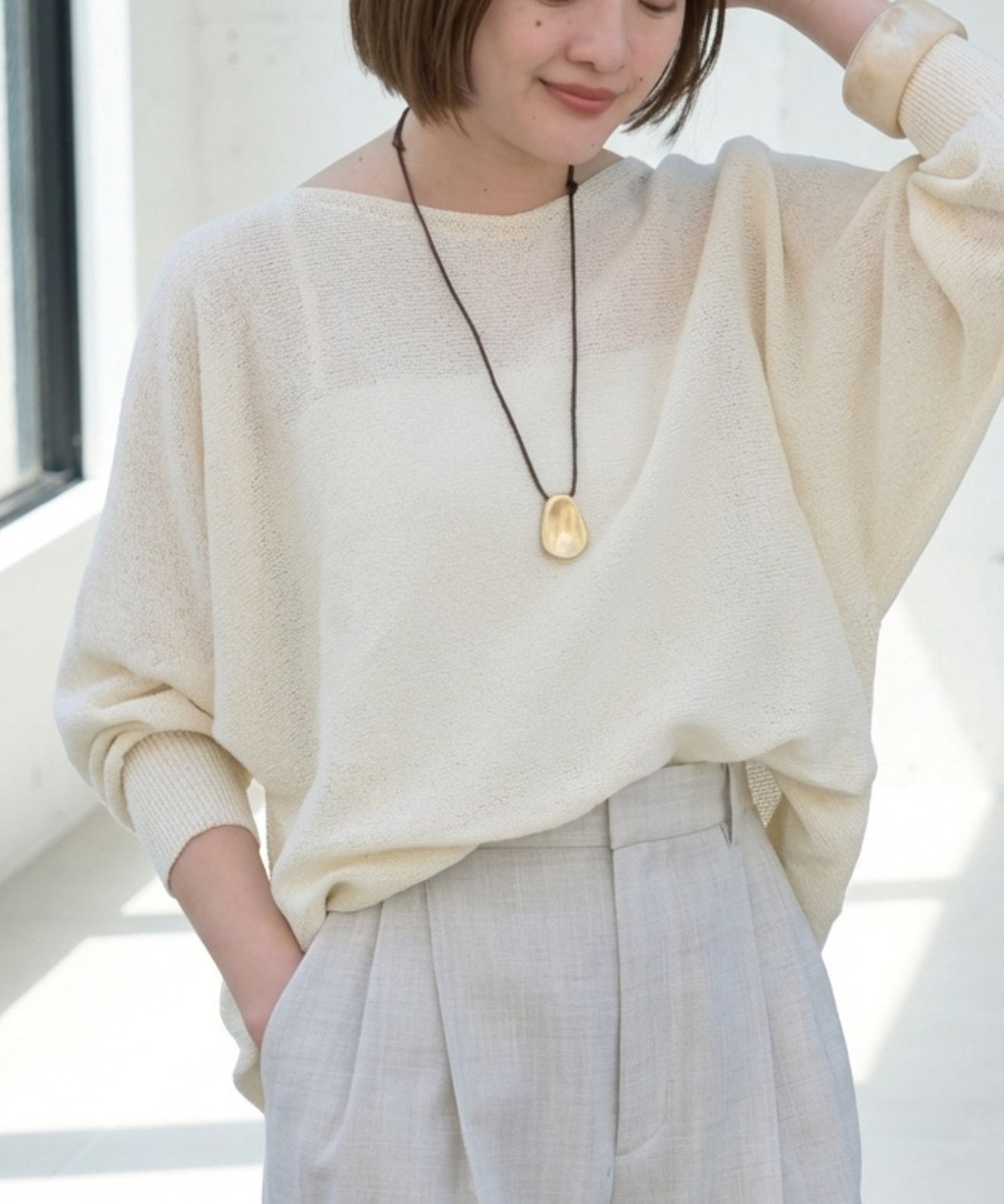 qualite「【大人気アイテムが進化して新登場！】camifine ニットプルオーバー」|Tシャツ・カットソー|オフホワイト