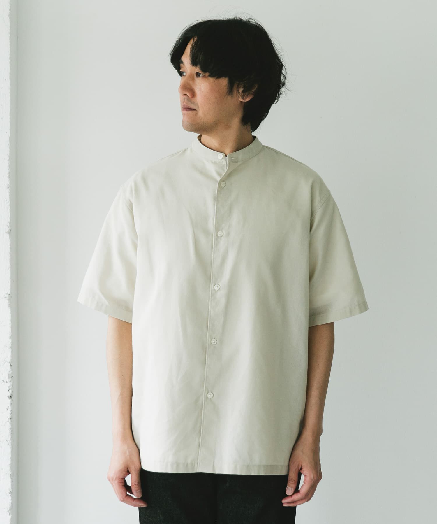URBAN RESEARCH DOORS「『XLサイズ/WEB限定』『UR TECH 高機能リネン』バンドカラーシャツ」|シャツ・ブラウス|