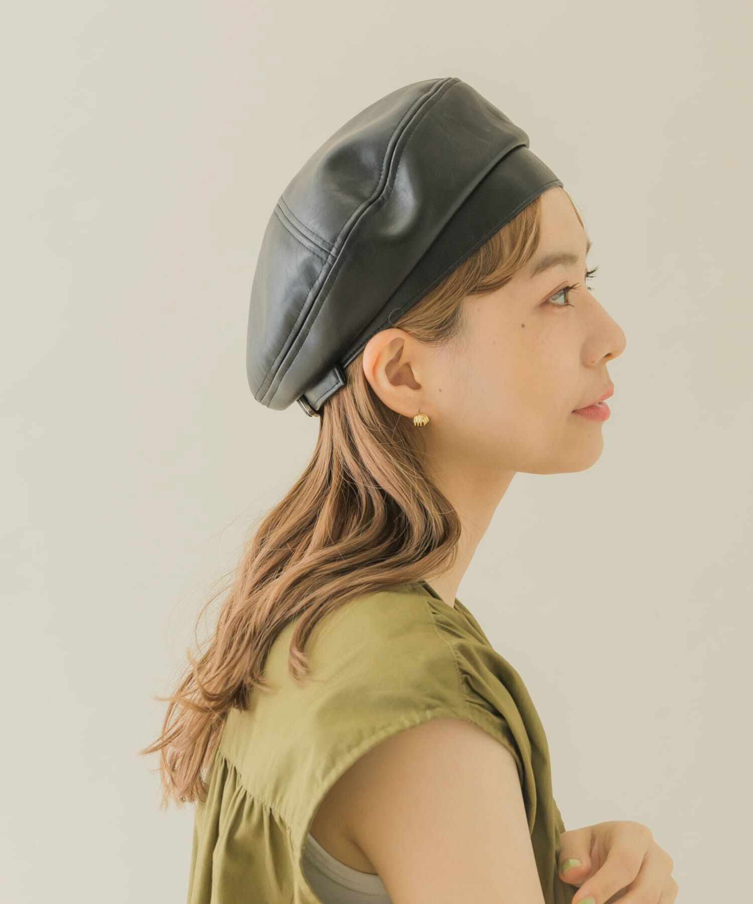 SMELLY「フェイクレザーバックルベレー」|ハンチング・ベレー帽|ブラック