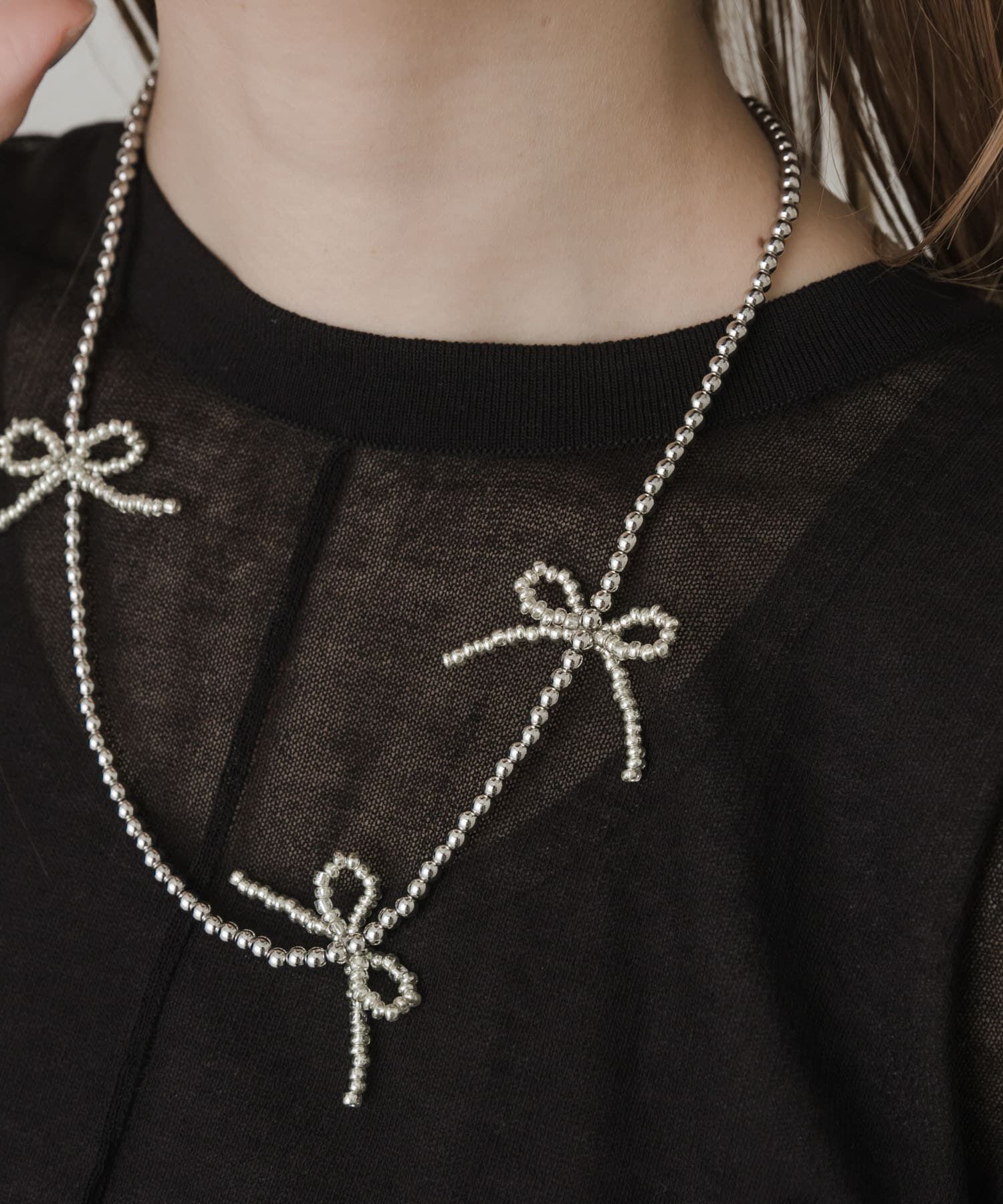 SMELLY「メタルビーズリボンネックレス」|ネックレス|