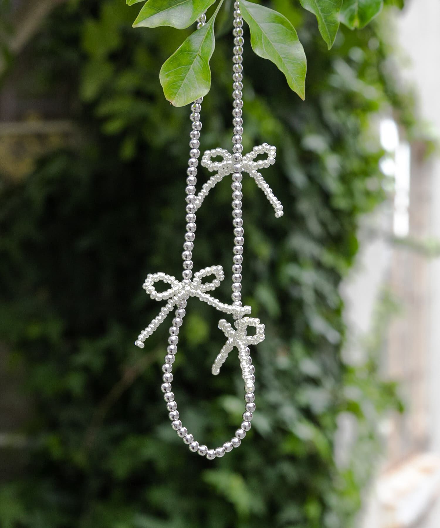 SMELLY「メタルビーズリボンネックレス」|ネックレス|