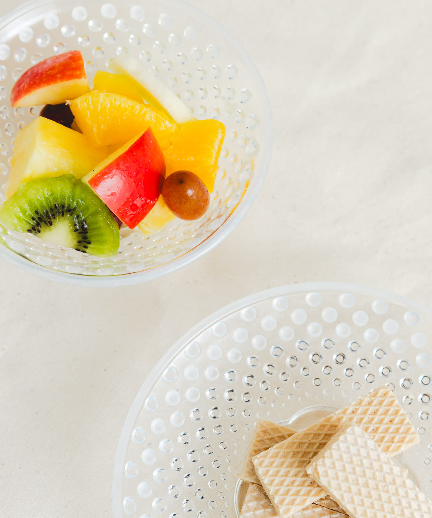 URBAN RESEARCH「『WEB限定』廣田硝子　あられ小皿・小鉢　白色」|食器・キッチングッズ|