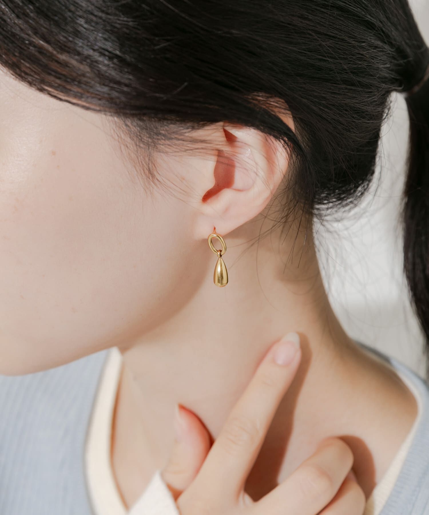 SMELLY「ステンレスドロップメタルピアス」|ピアス|ゴールド