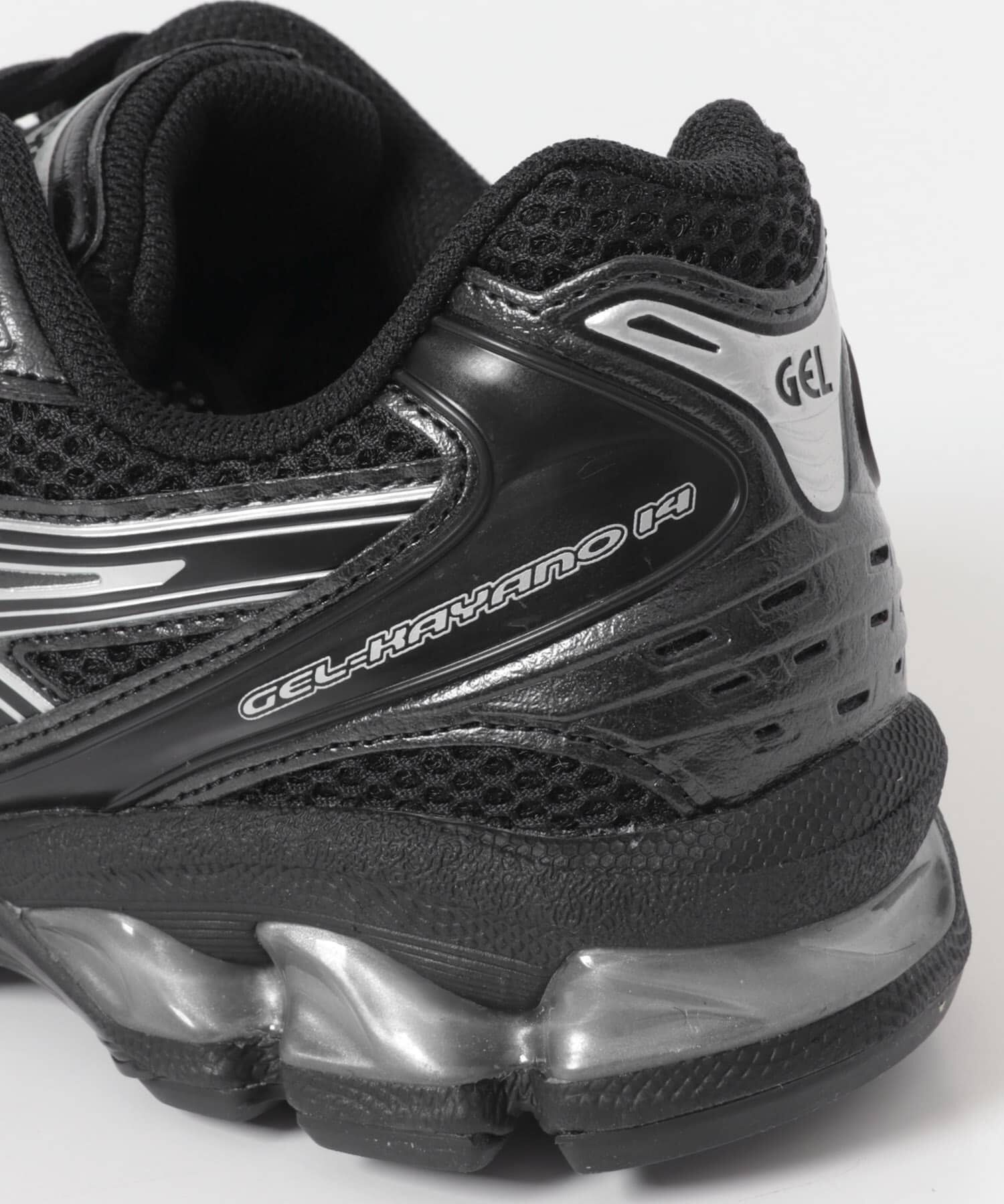 URBAN RESEARCH「ASICS　GEL-KAYANO 14」|スニーカー|