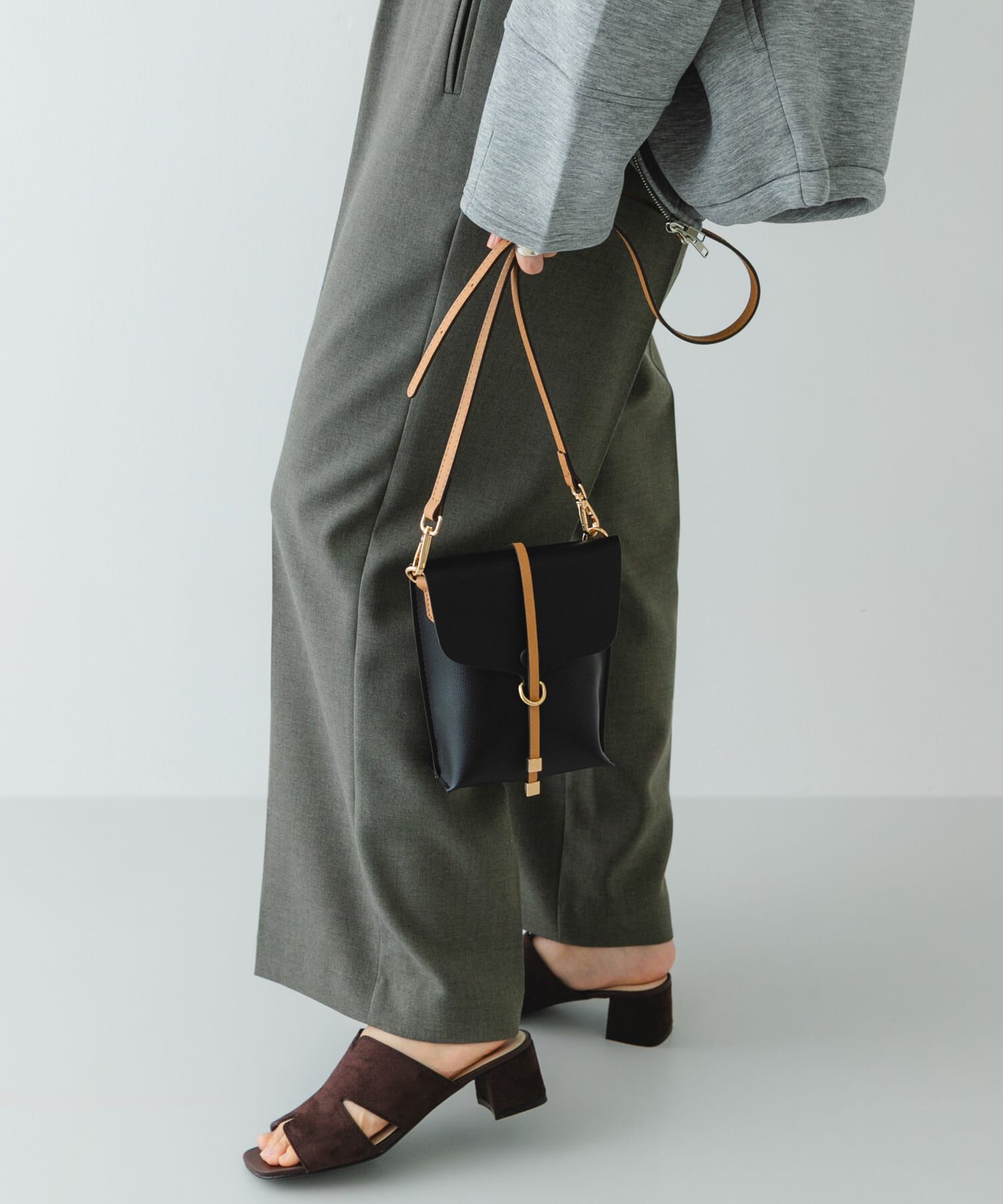 RODE SKO「縦型フラップポシェット」|ショルダー・メッセンジャー|