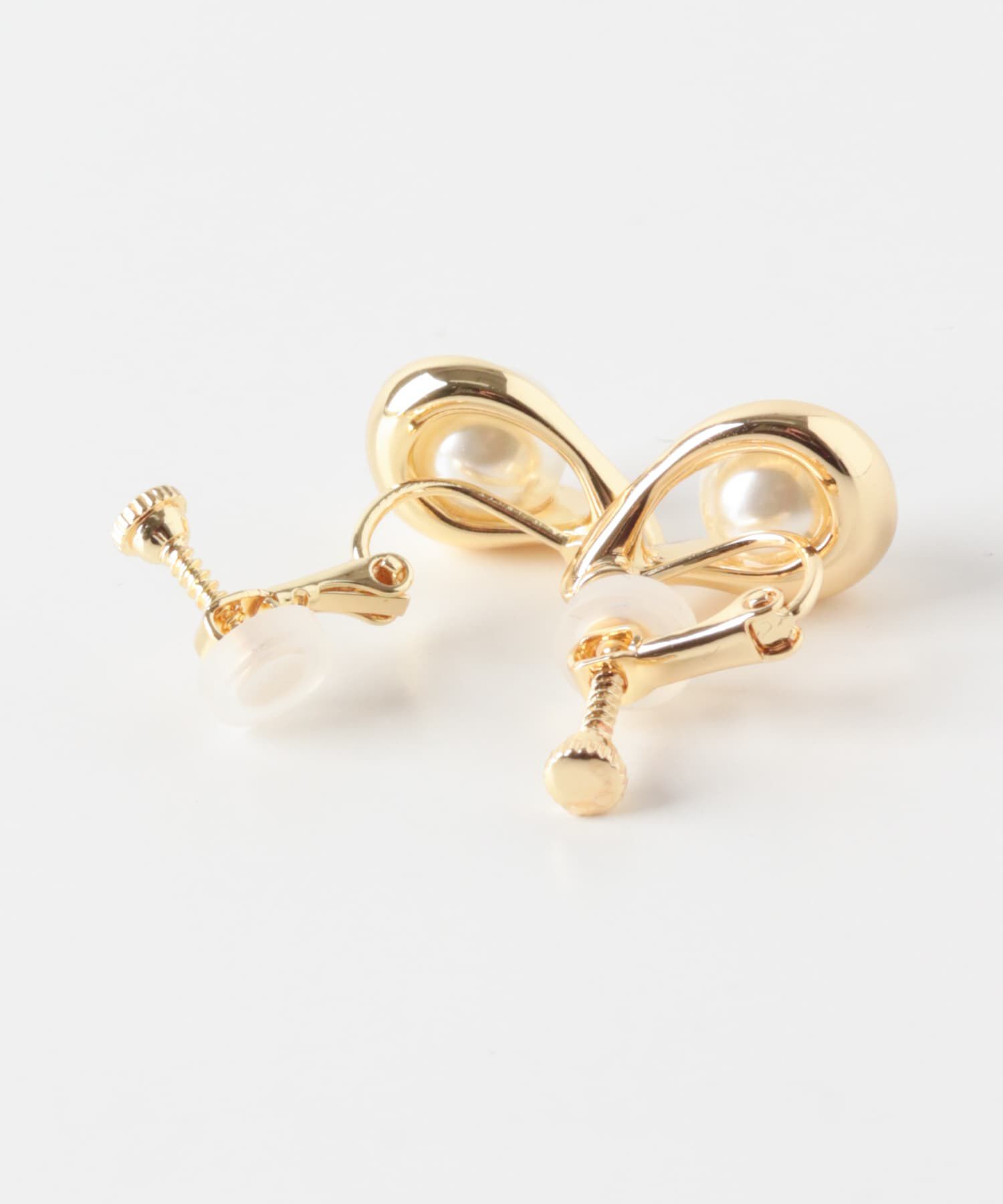 SMELLY「ニュアンスドロップパールイヤリング」|イヤリング|