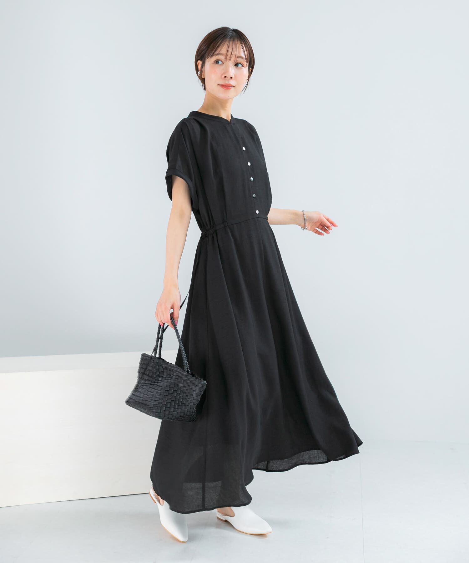 URBAN RESEARCH ROSSO「ウォッシャブルセミシアー2WAYネックワンピース」|ワンピース|