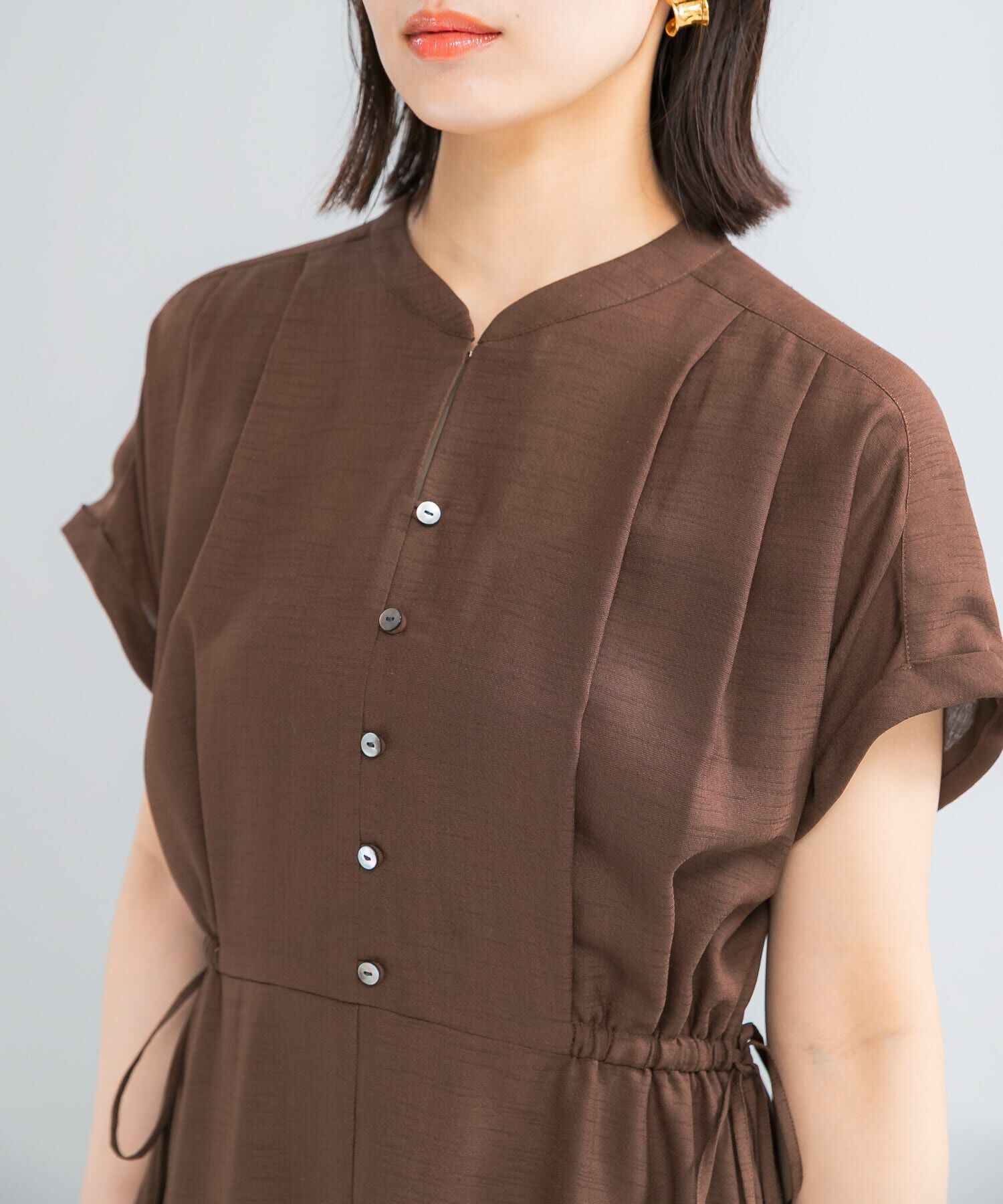 URBAN RESEARCH ROSSO「ウォッシャブルセミシアー2WAYネックワンピース」|ワンピース|