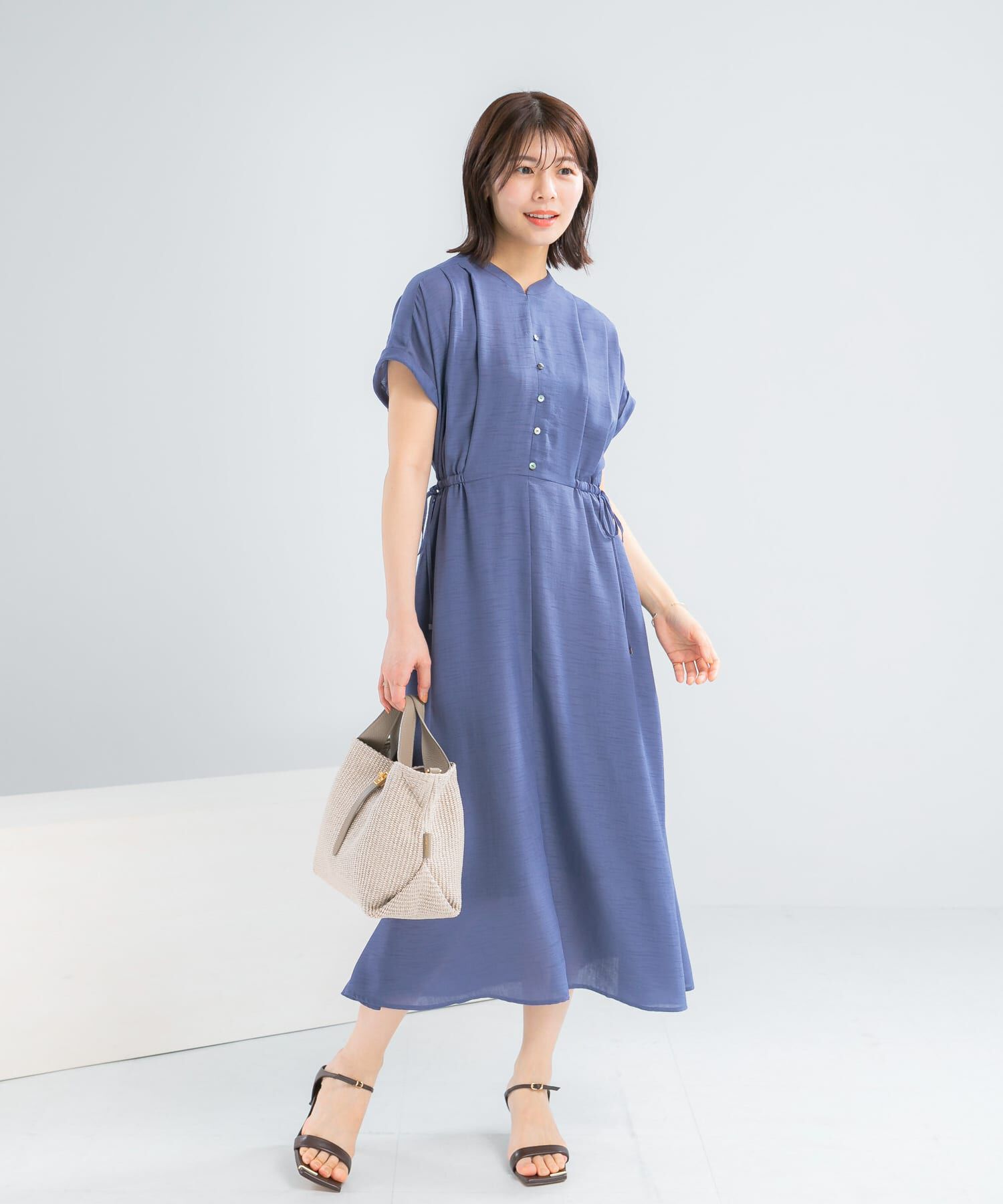 URBAN RESEARCH ROSSO「ウォッシャブルセミシアー2WAYネックワンピース」|ワンピース|