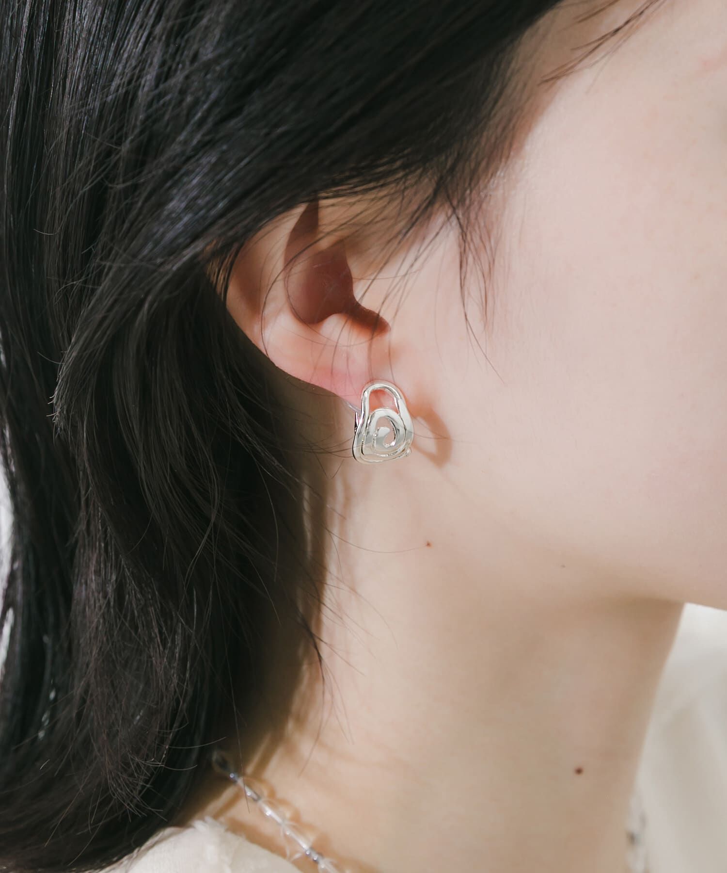 SMELLY「グルグルメタルイヤリング」|イヤリング|