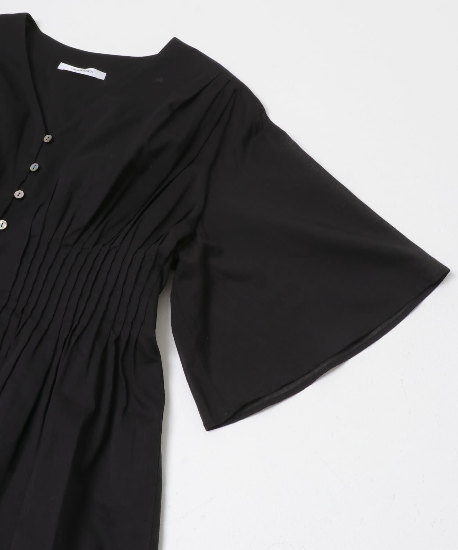 URBAN RESEARCH「コットンボイルタックデザインブラウス」|シャツ・ブラウス|